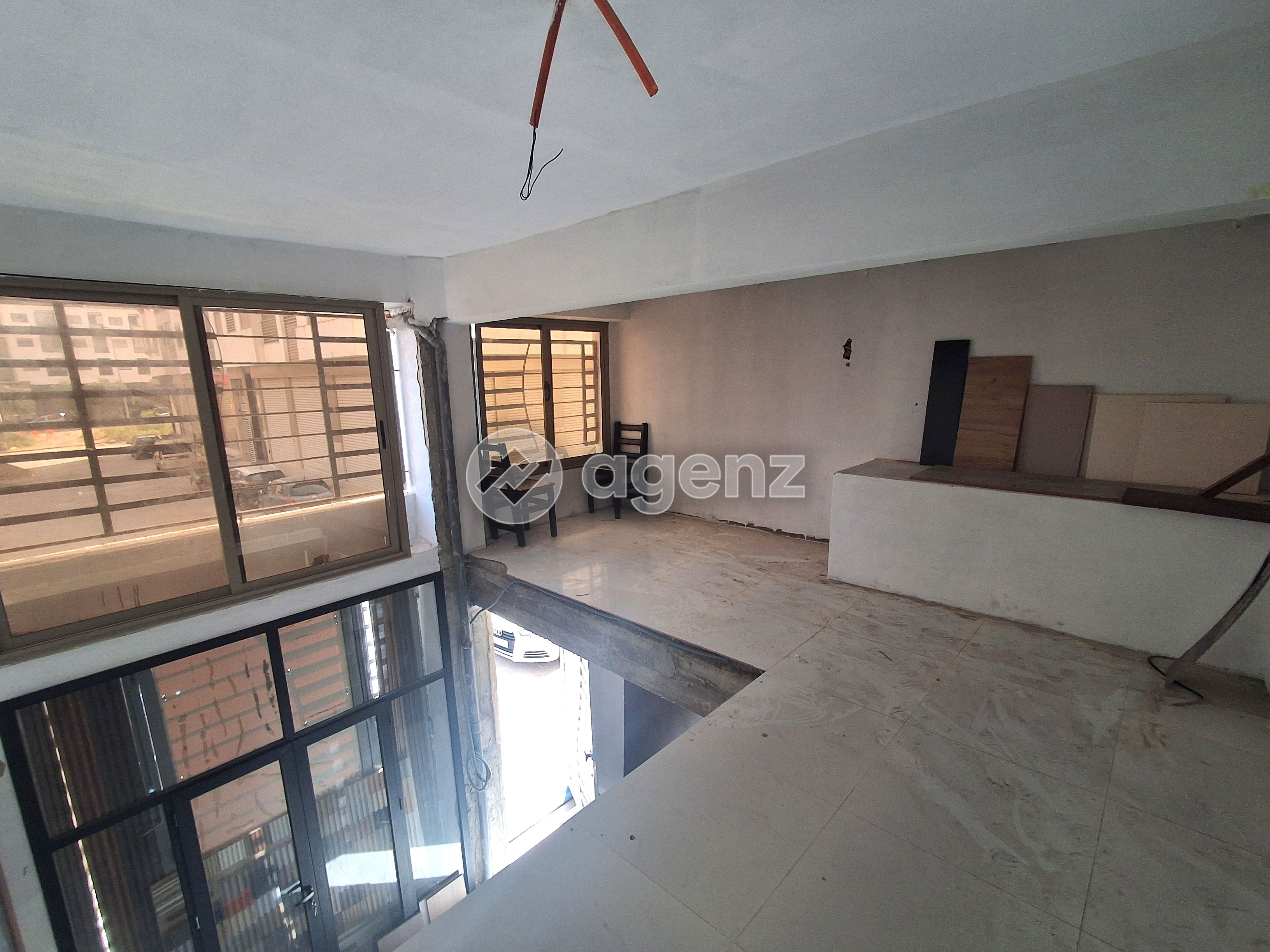 Commerce de 110 m² à Dar Bouazza - Tamaris  — 2