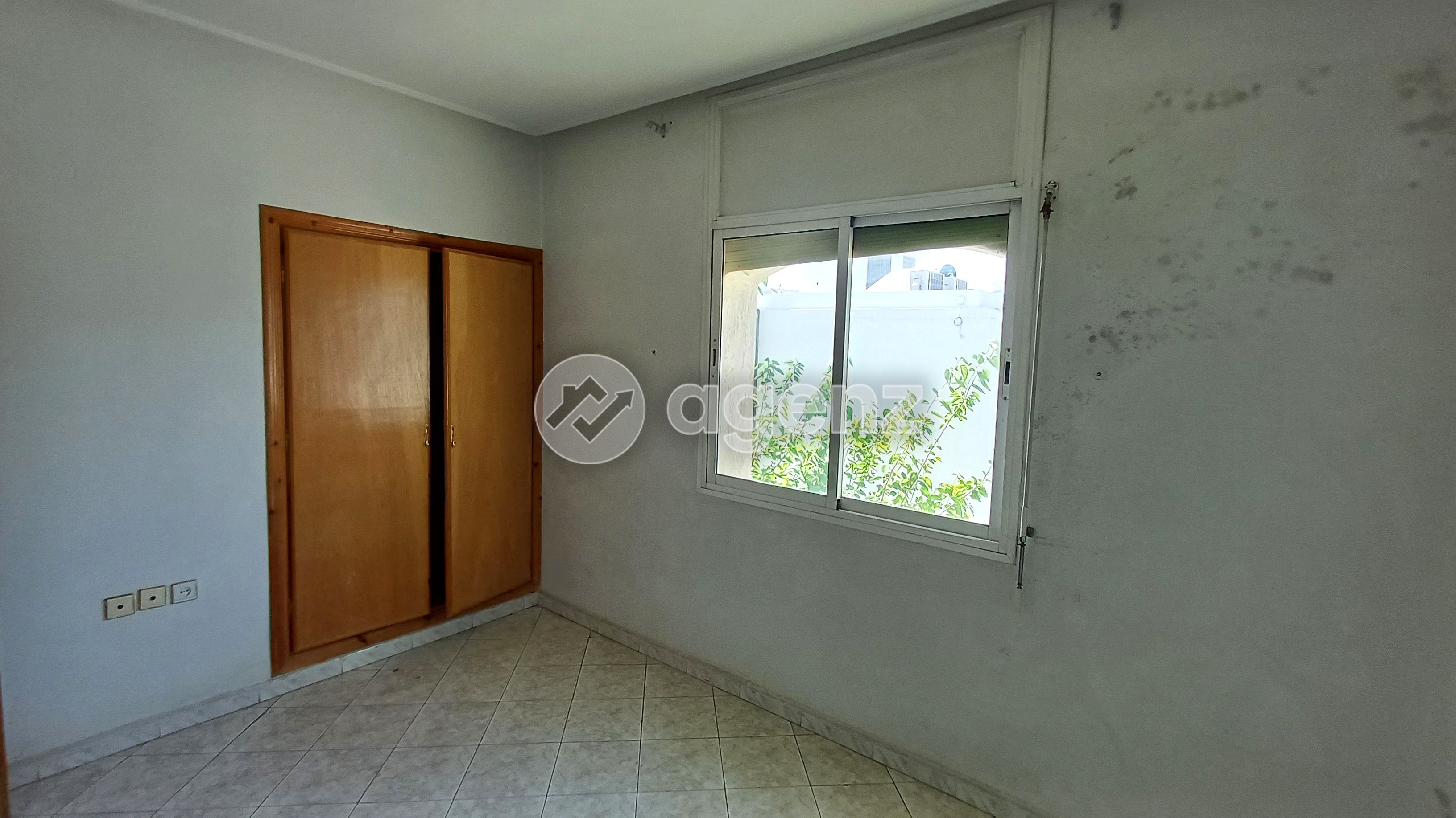 Villa familiale – Route Immouzer, secteur recherché — 2