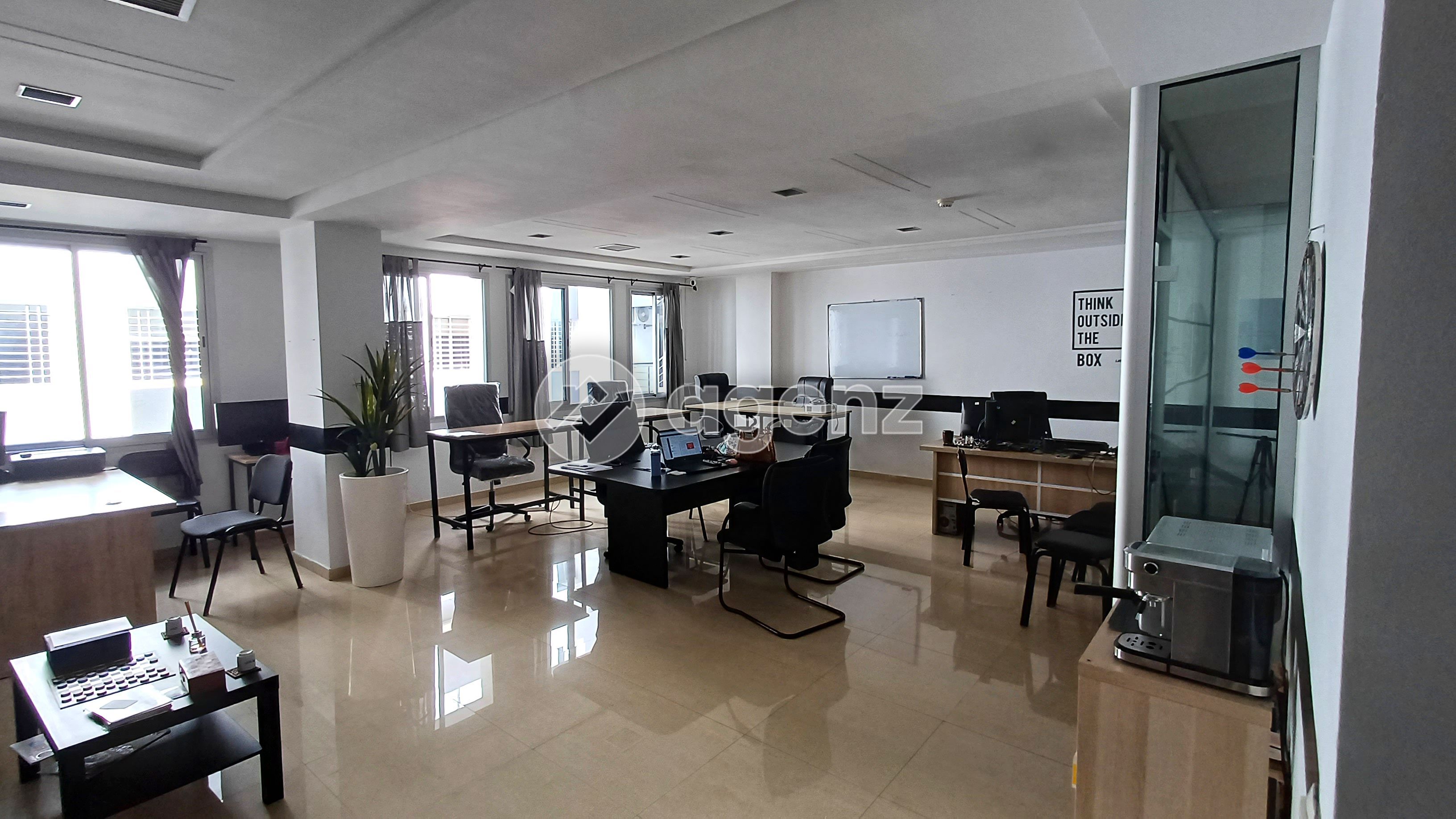 Bureau — Casablanca — 3