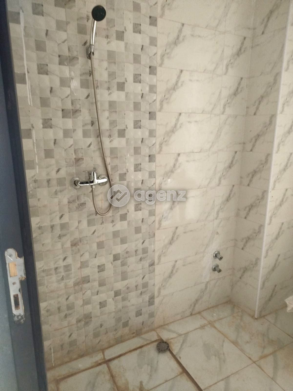 Magnifique Appartement de 3 chambres à vendre à Anassi — 4