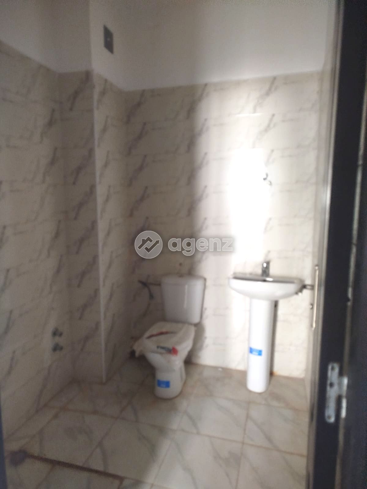 Magnifique Appartement de 3 chambres à vendre à Anassi — 2