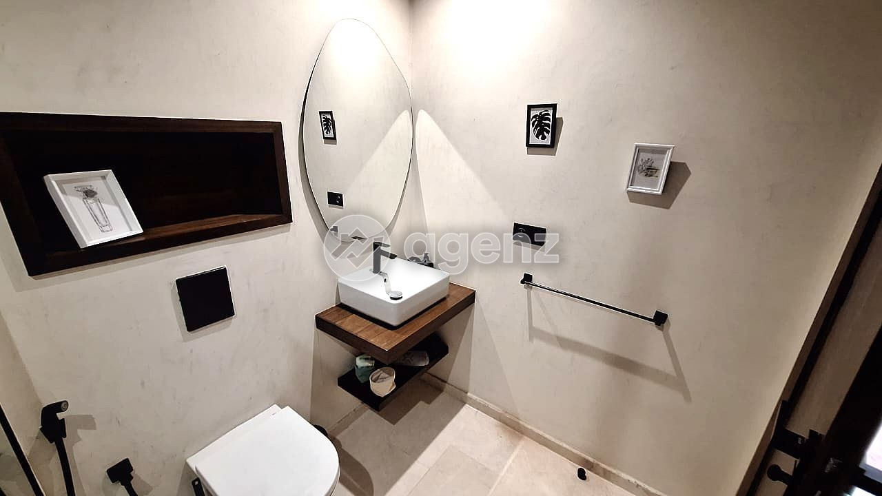 Appartement à louer à Franceville — 2