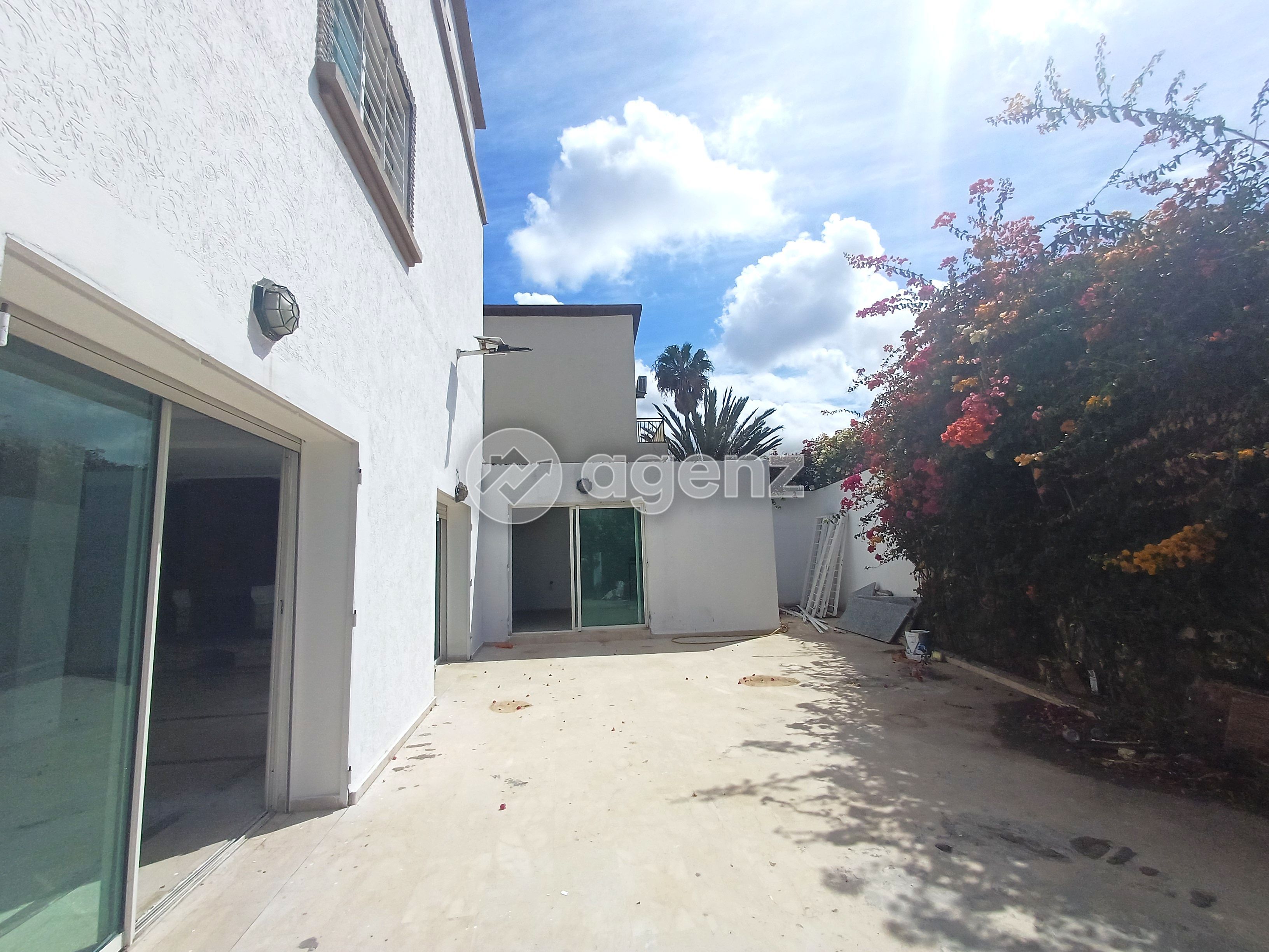 Villa à vendre à Polo — 2