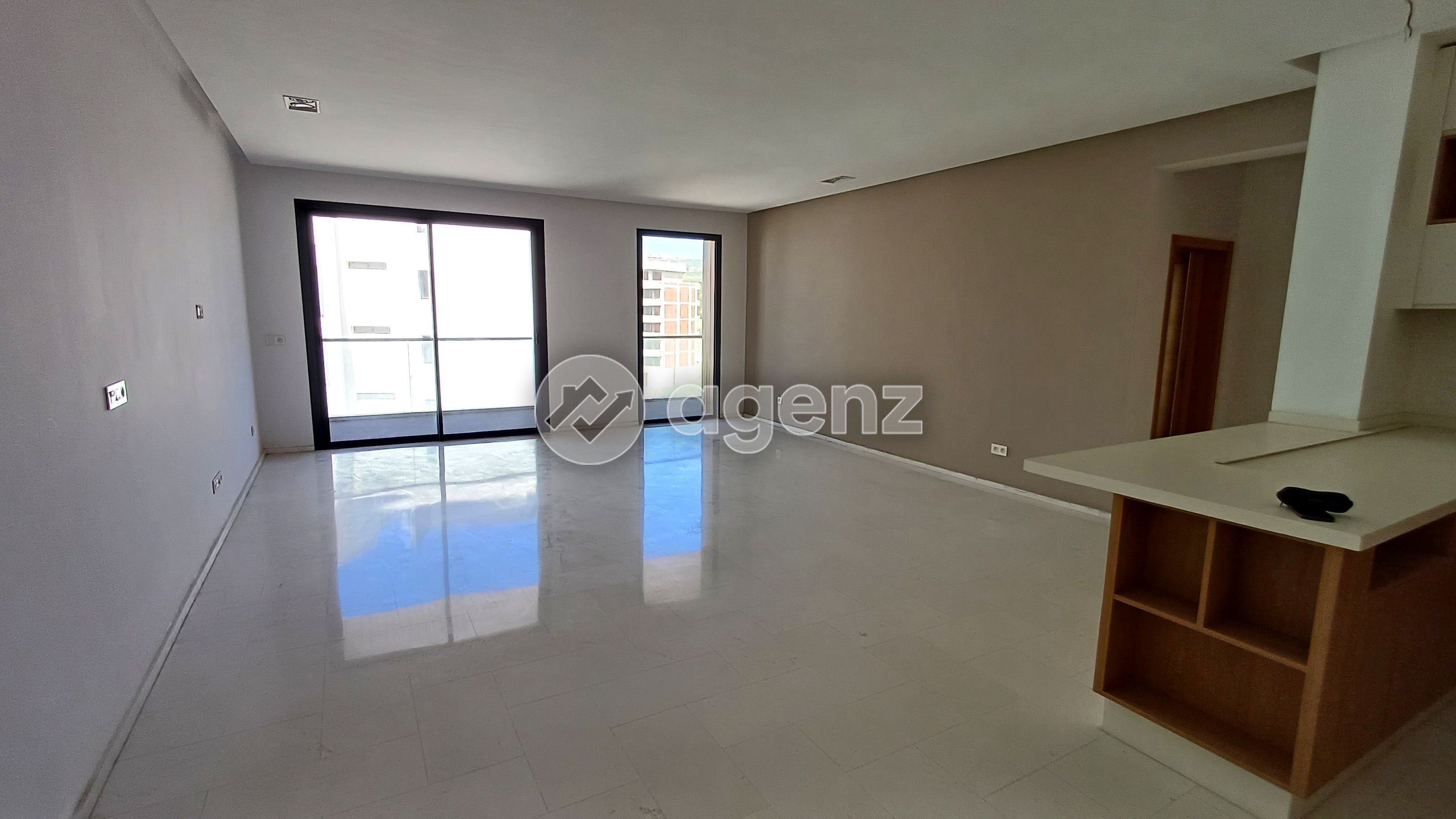Appartement à vendre à Mnar — 2