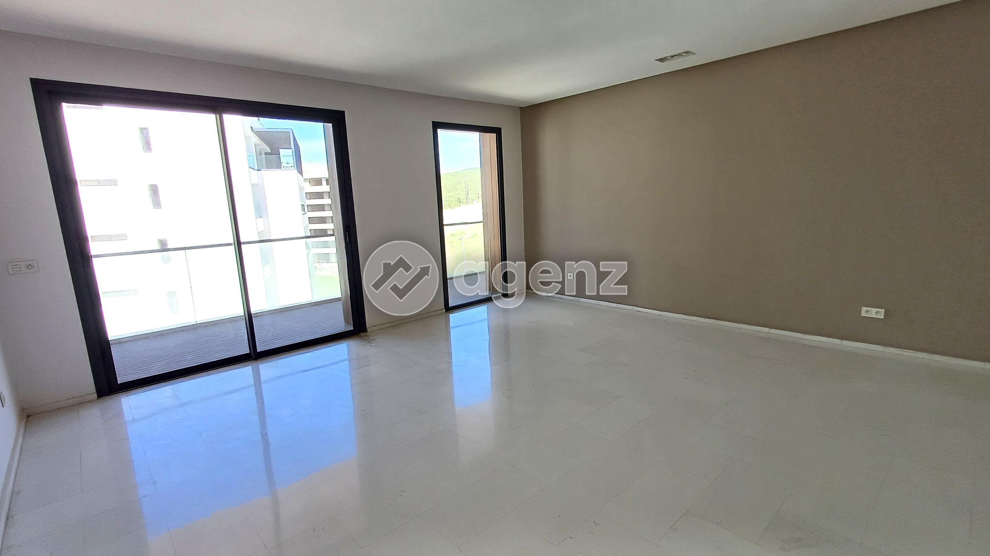 Appartement à vendre à Mnar