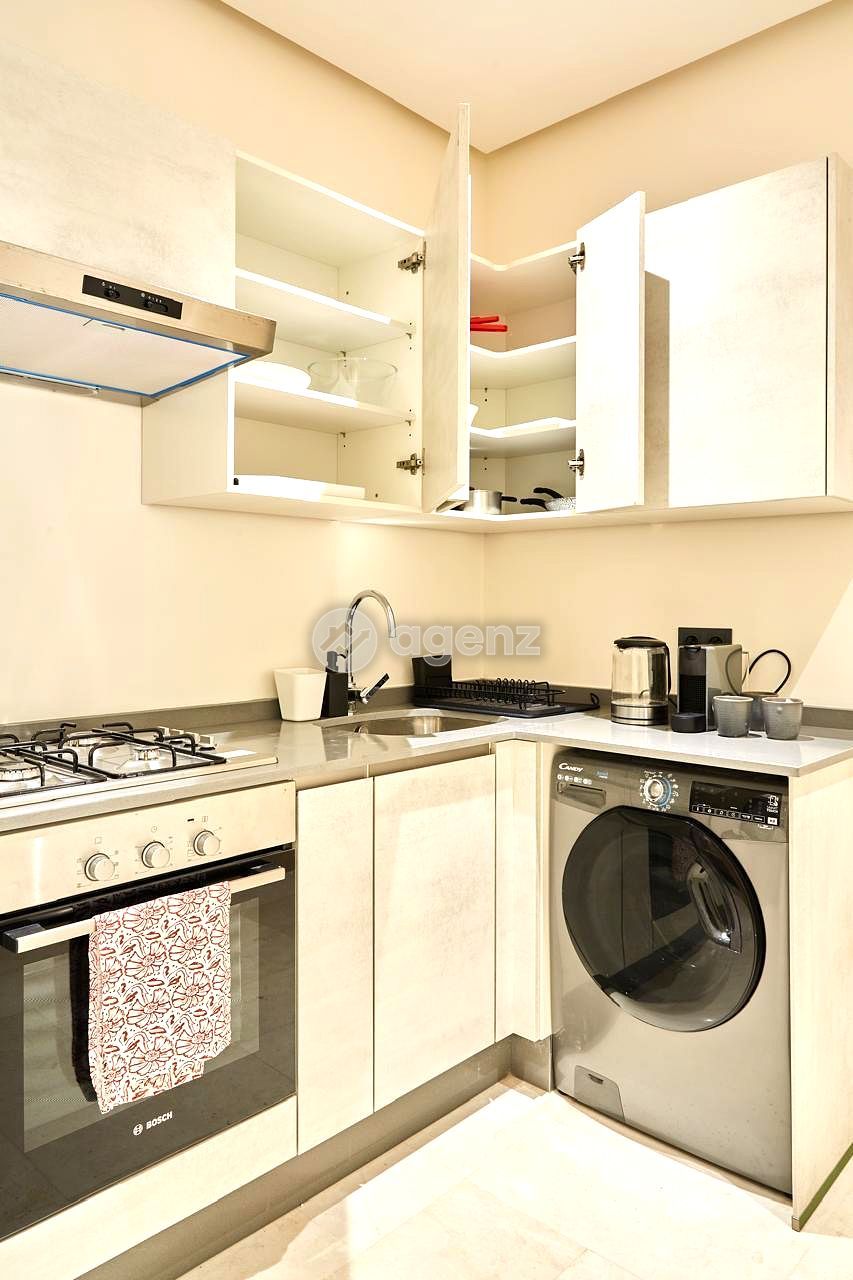 Superbe Appartement de 1 chambre à louer à Belvédère — 2