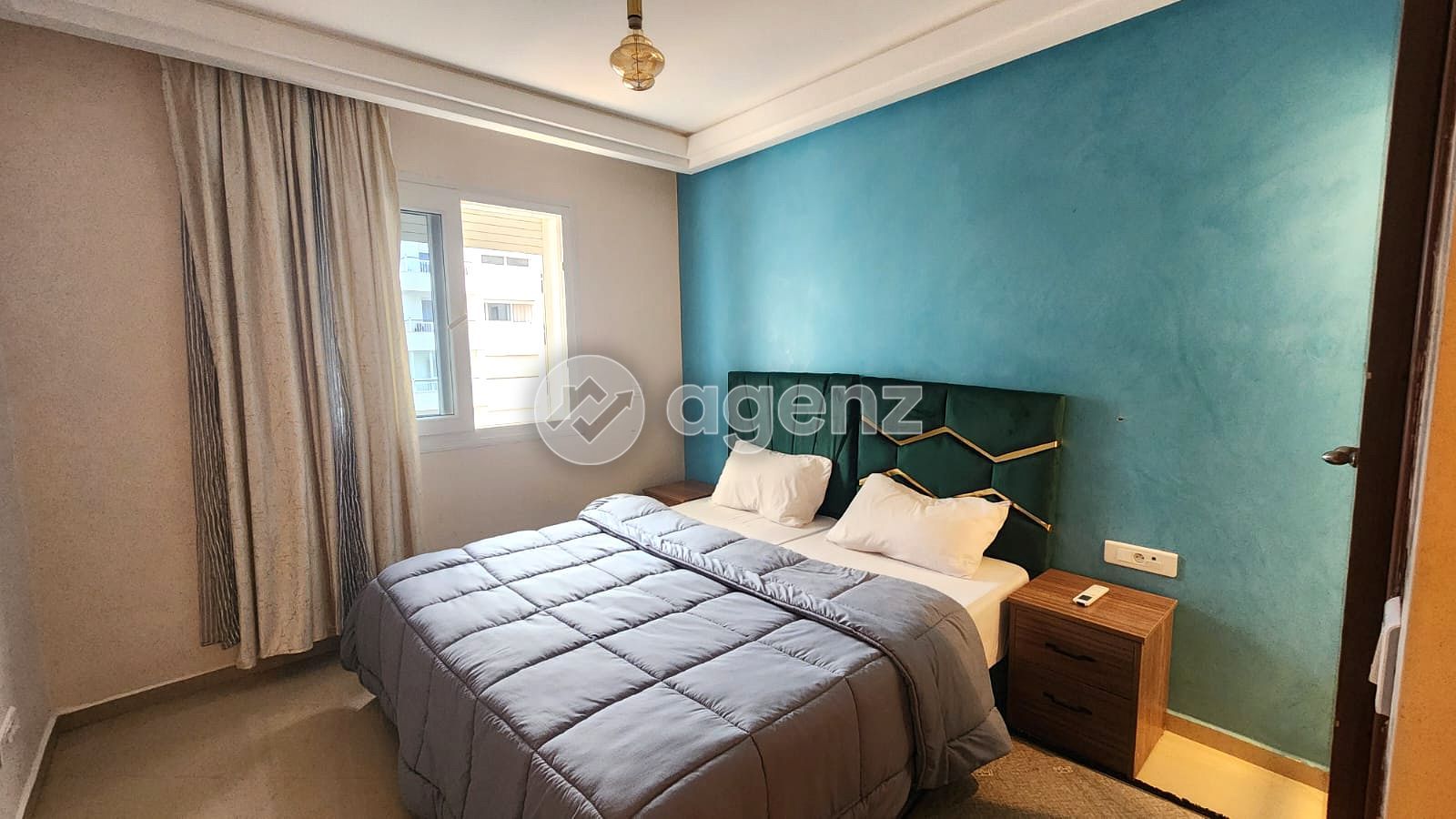 PROFITEZ D’UN INTÉRIEUR MODERNE ET ÉLÉGANT — 2
