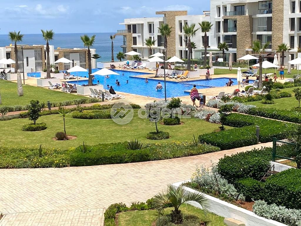 Luxueux Appartement de 2 chambres à vendre à Plage des nations — 2
