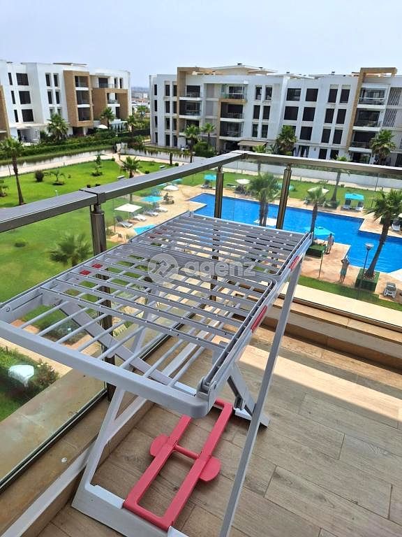 Luxueux Appartement de 2 chambres à vendre à Plage des nations — 3