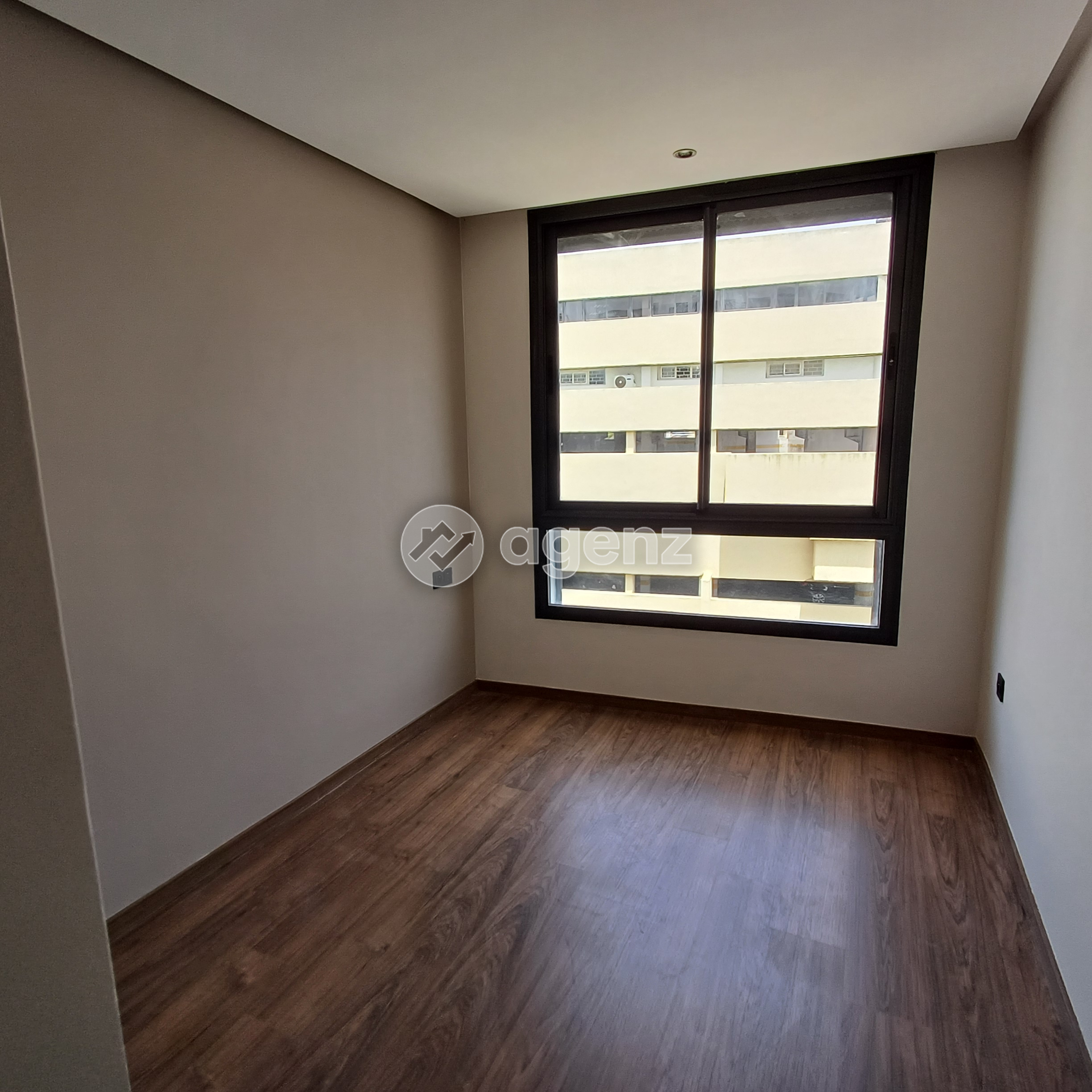 Prestigieux Appartement de 2 chambres à vendre — 2