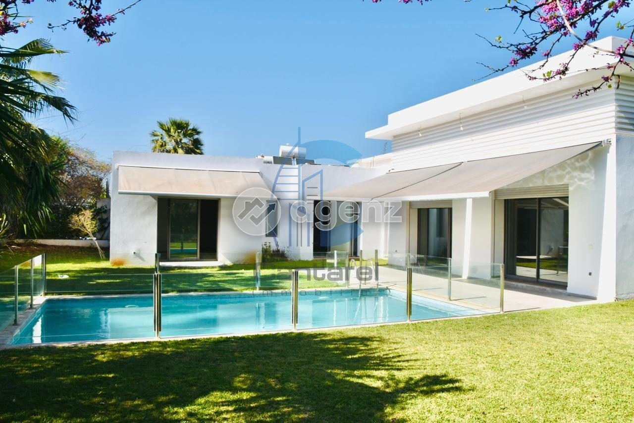 Villa — Bouskoura