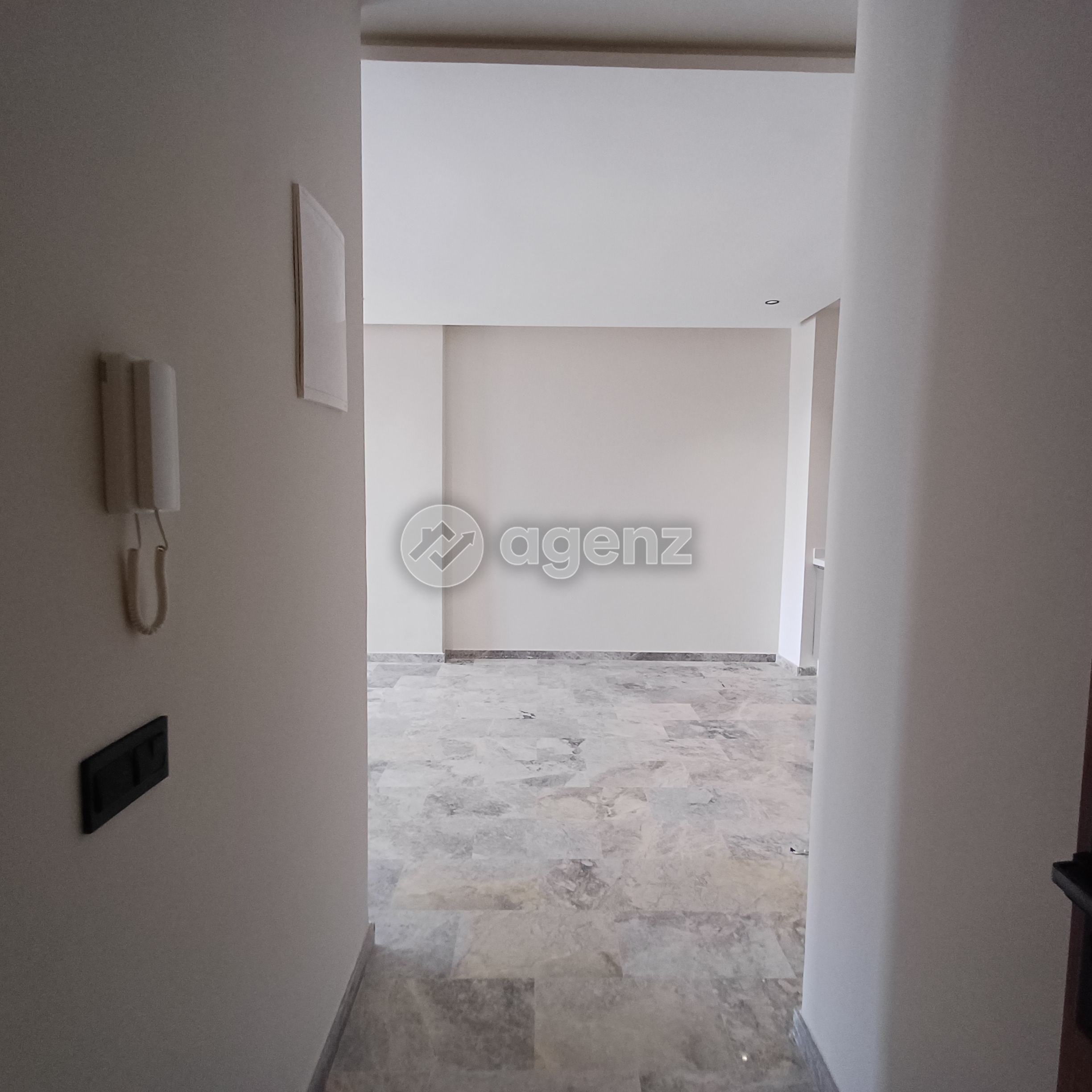Moderne Appartement de 2 chambres à vendre — 5