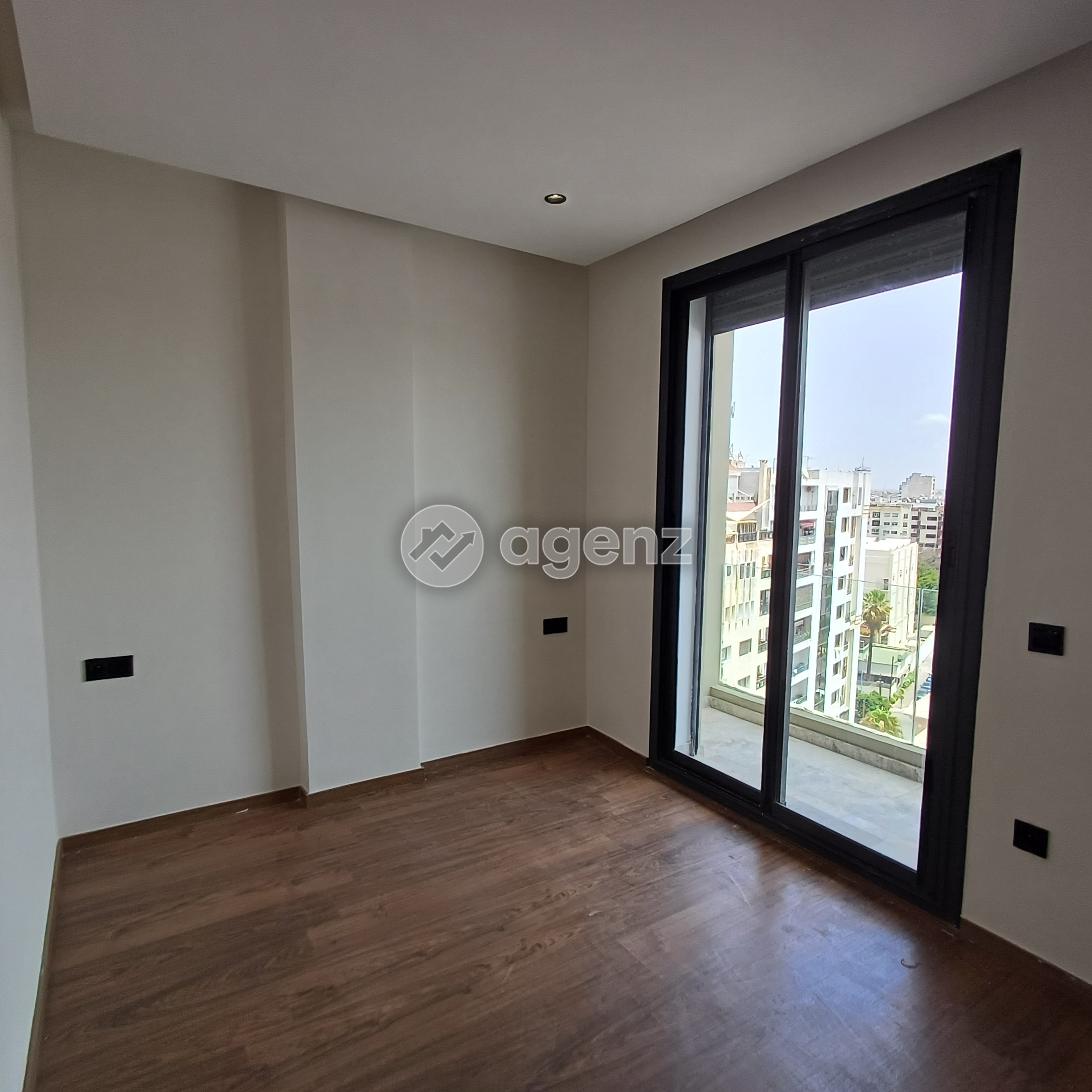 Moderne Appartement de 2 chambres à vendre — 2