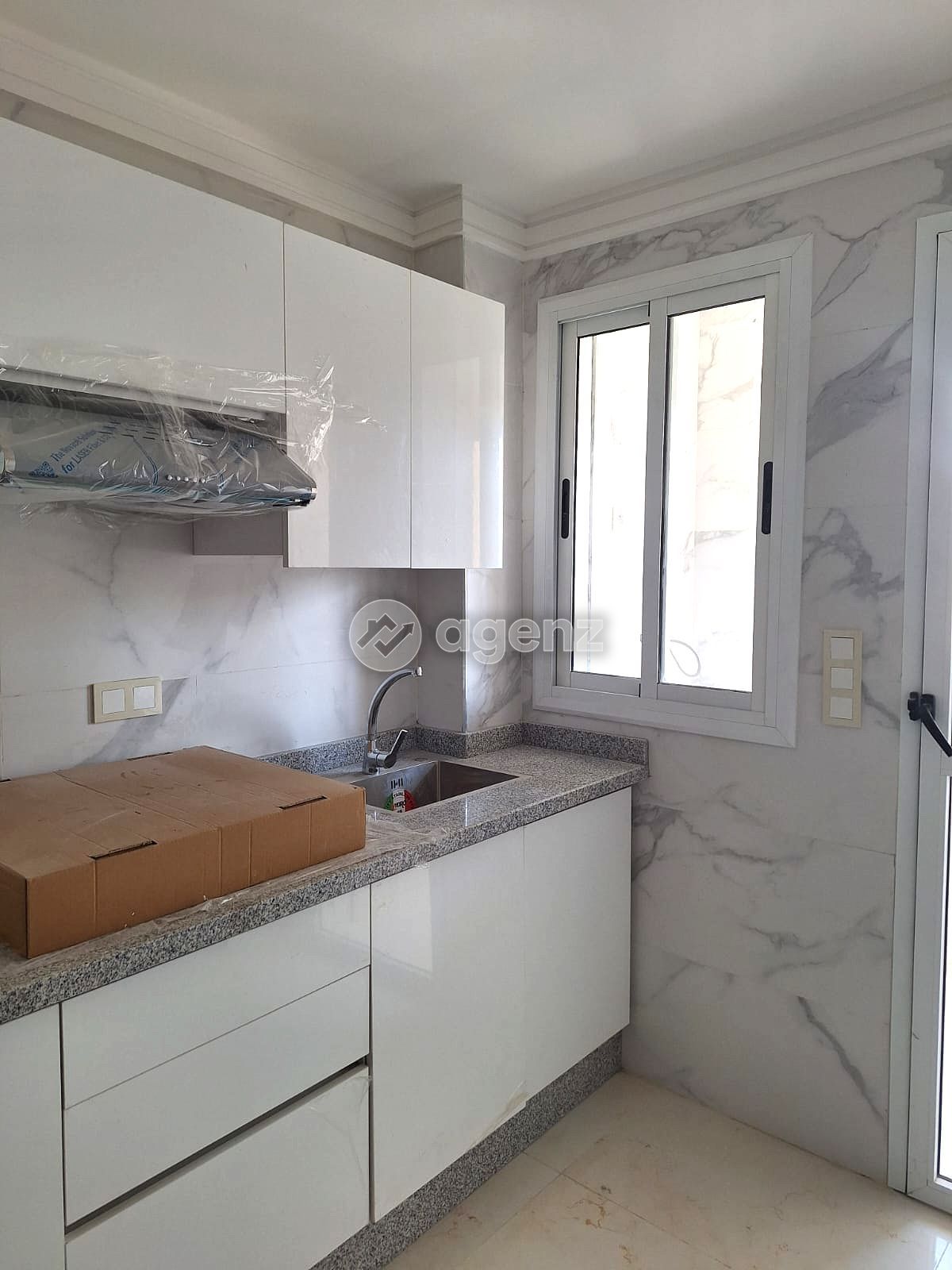 Appartement à vendre à Tanja Balia
