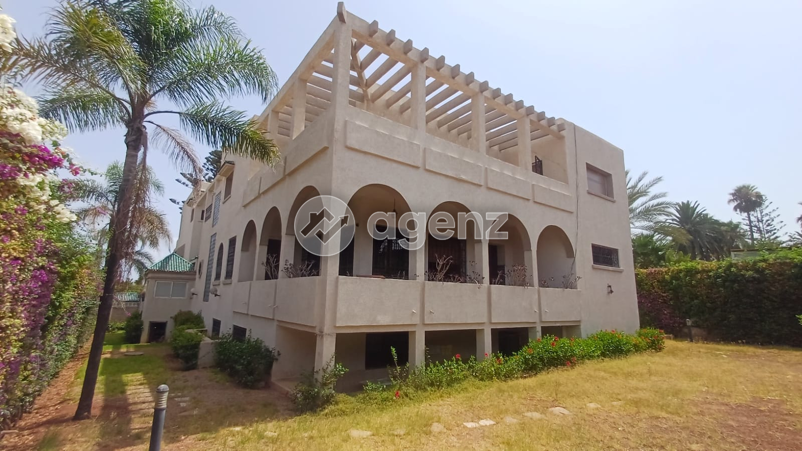 Villa d'exception - Prestige et architecture marocaine — 2