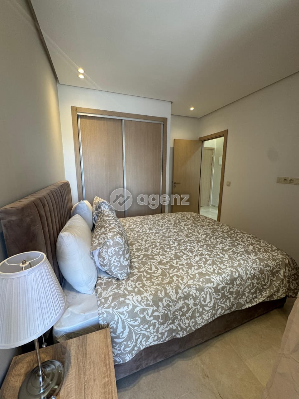 Luxueux Appartement de 1 chambre à louer à Bd Abdelmoumen — 4