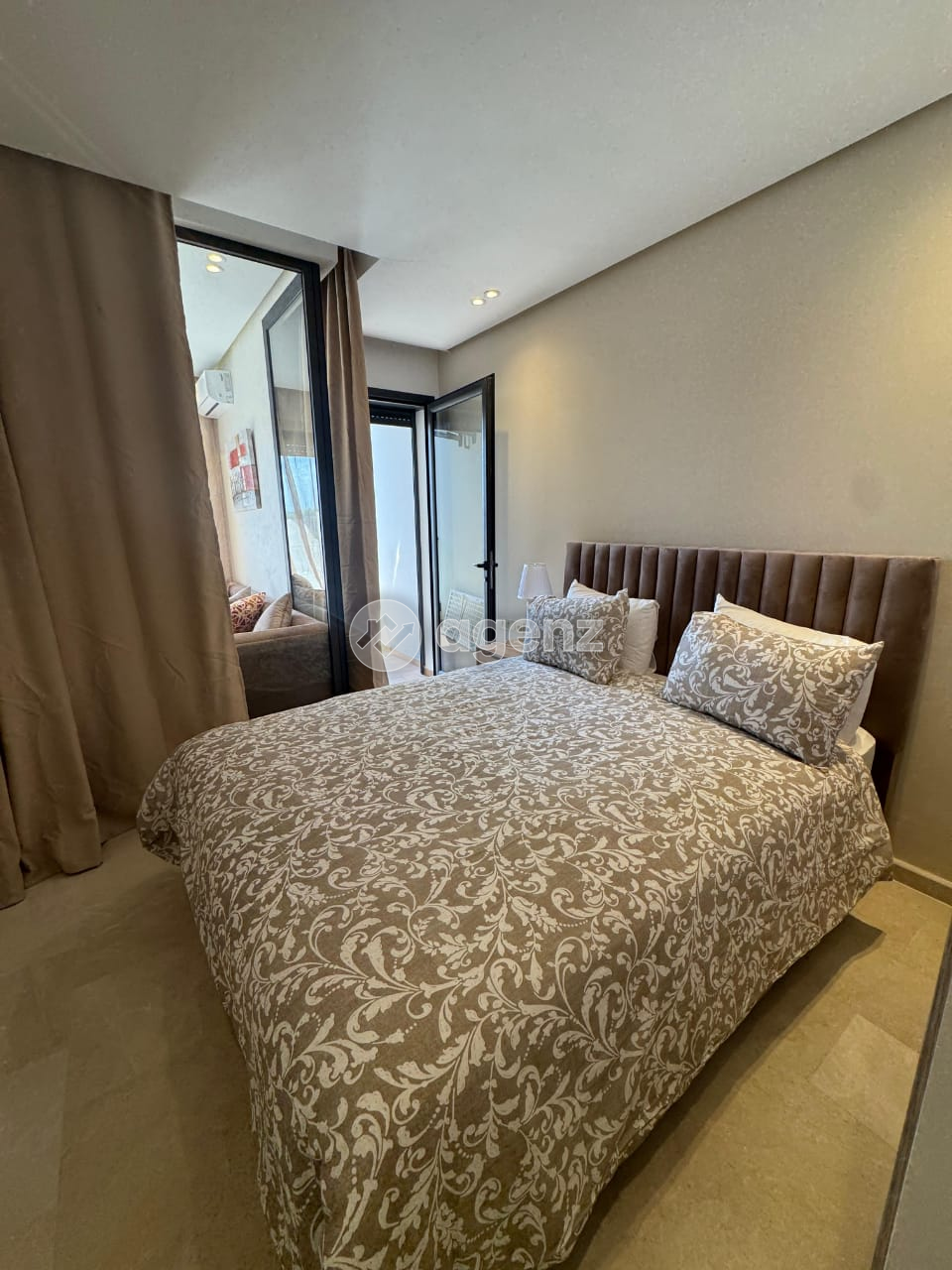 Luxueux Appartement de 1 chambre à louer à Bd Abdelmoumen — 3