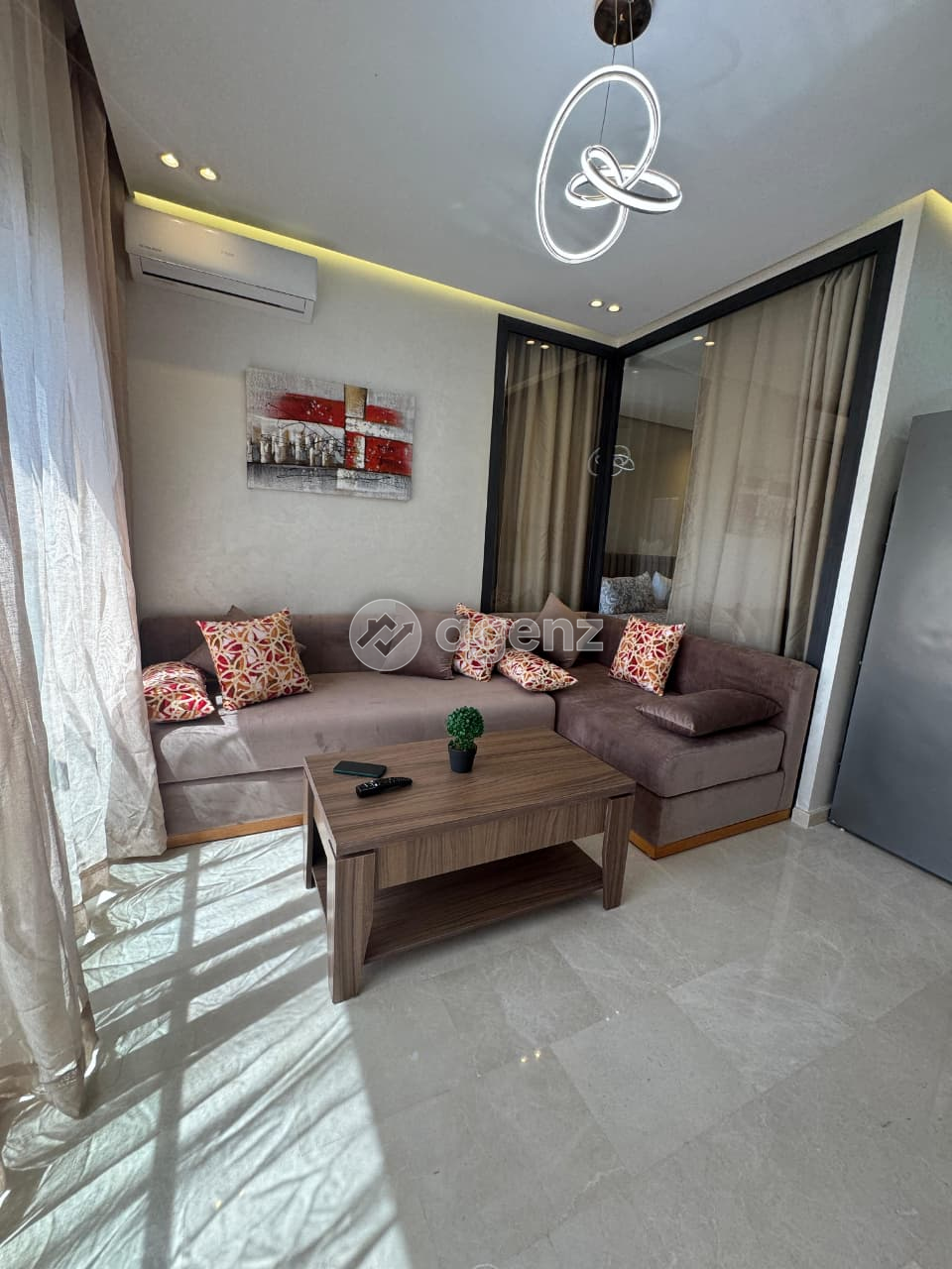 Luxueux Appartement de 1 chambre à louer à Bd Abdelmoumen