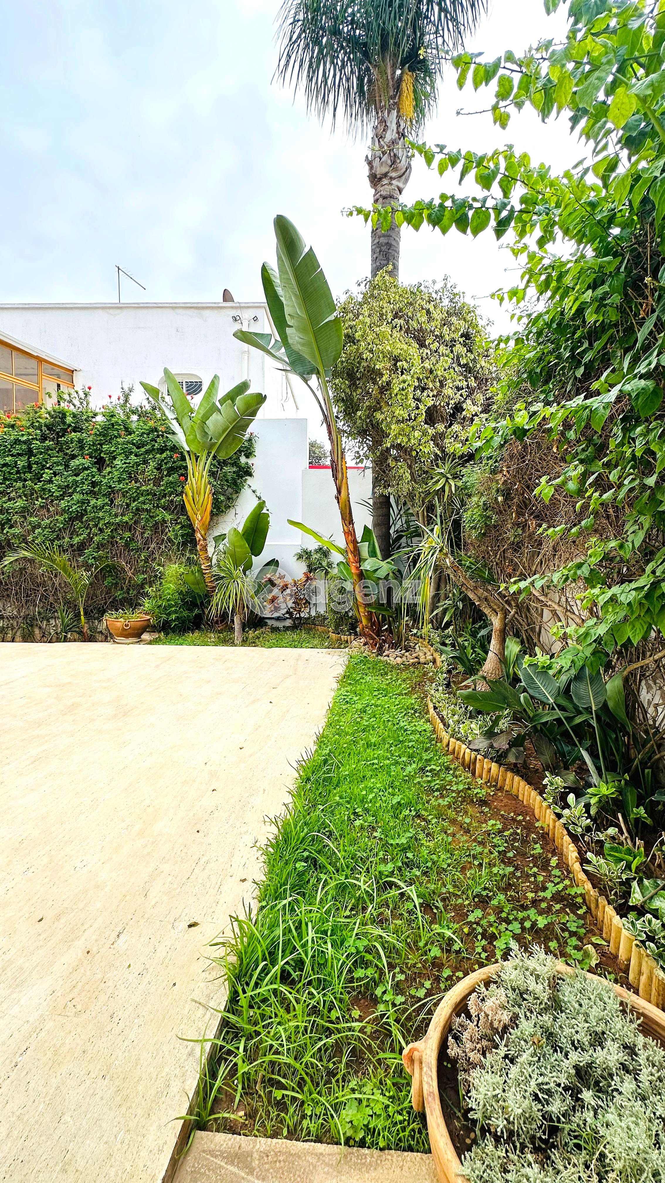 Magnifique Villa de 4 chambres à louer à Quartier hassan  — 3