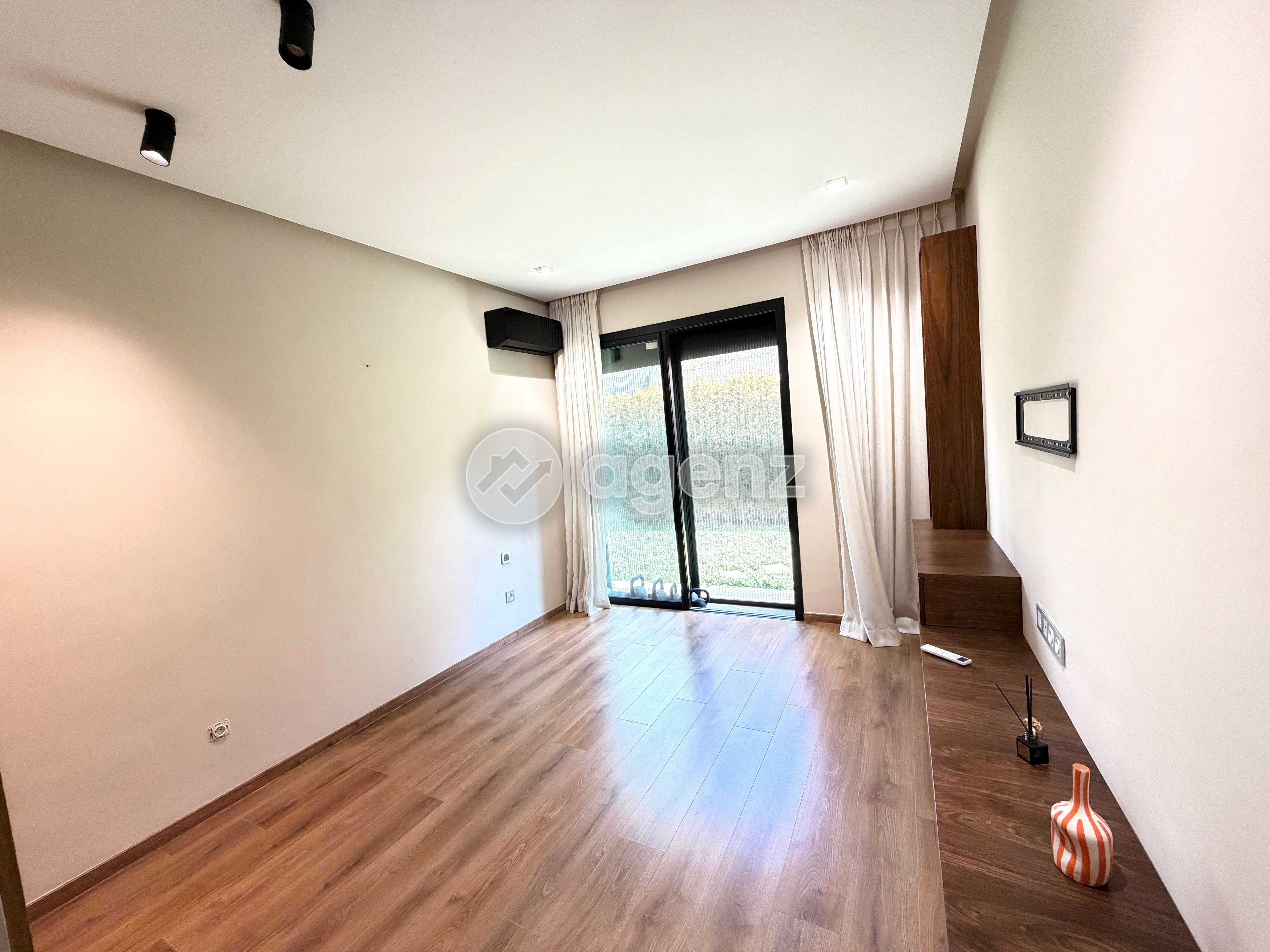 Exceptionnel Appartement de 2 chambres à vendre à el menzeh — 2