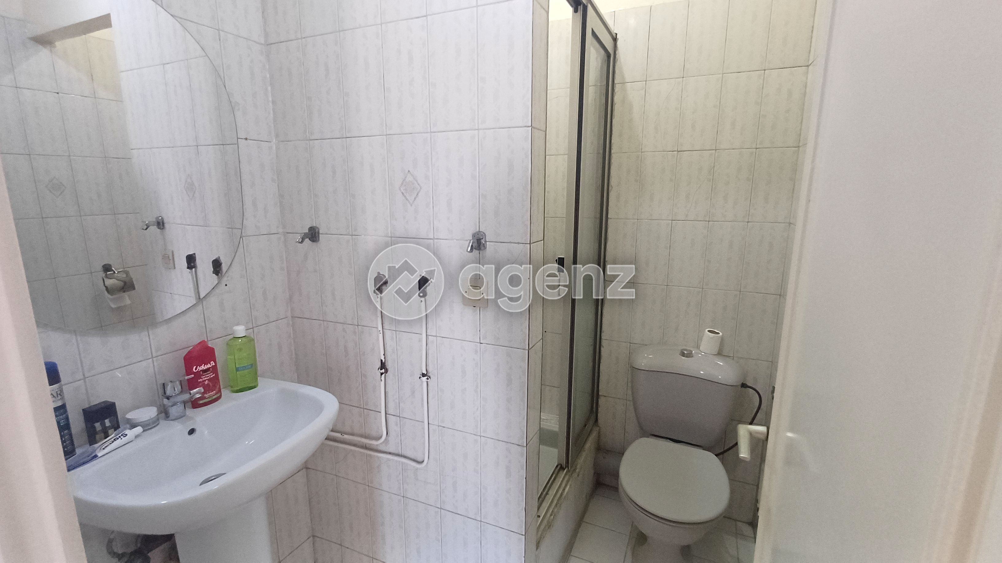 Appartement à rénover – Fort potentiel, prix attractif — 5
