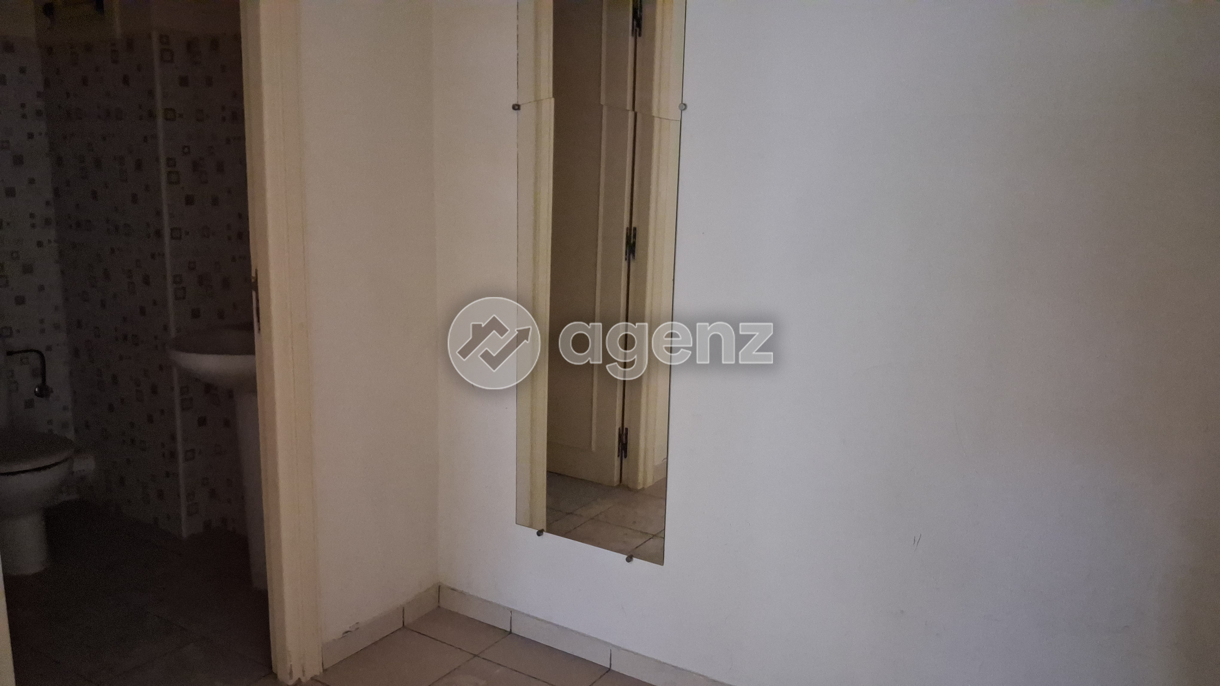 Appartement 105 m² à Hay Riad — 4
