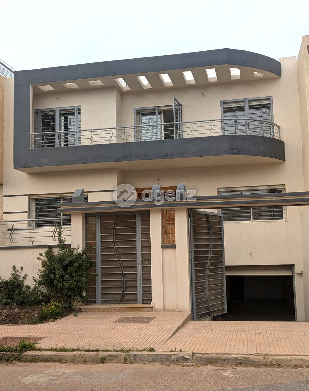 Villa — Bouskoura