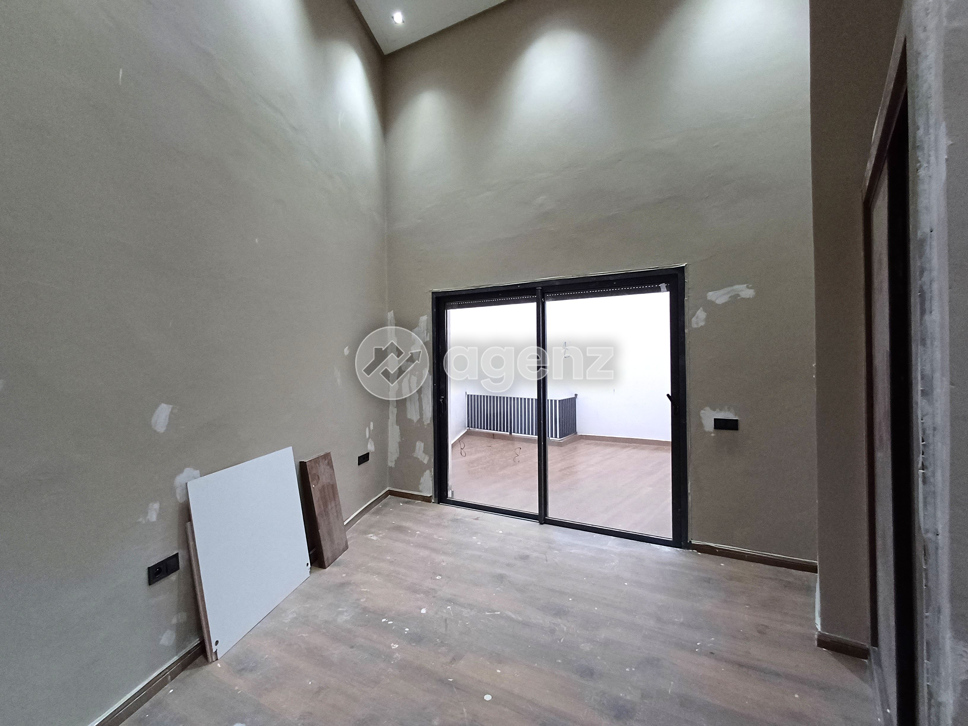 Appartement à vendre à 2 Mars — 5