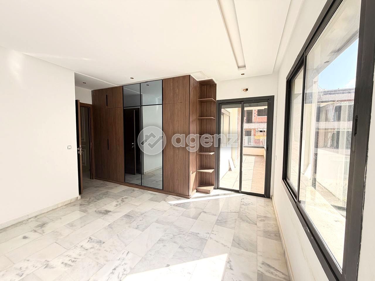 Charmant Appartement de 3 chambres à louer à el menzeh — 4