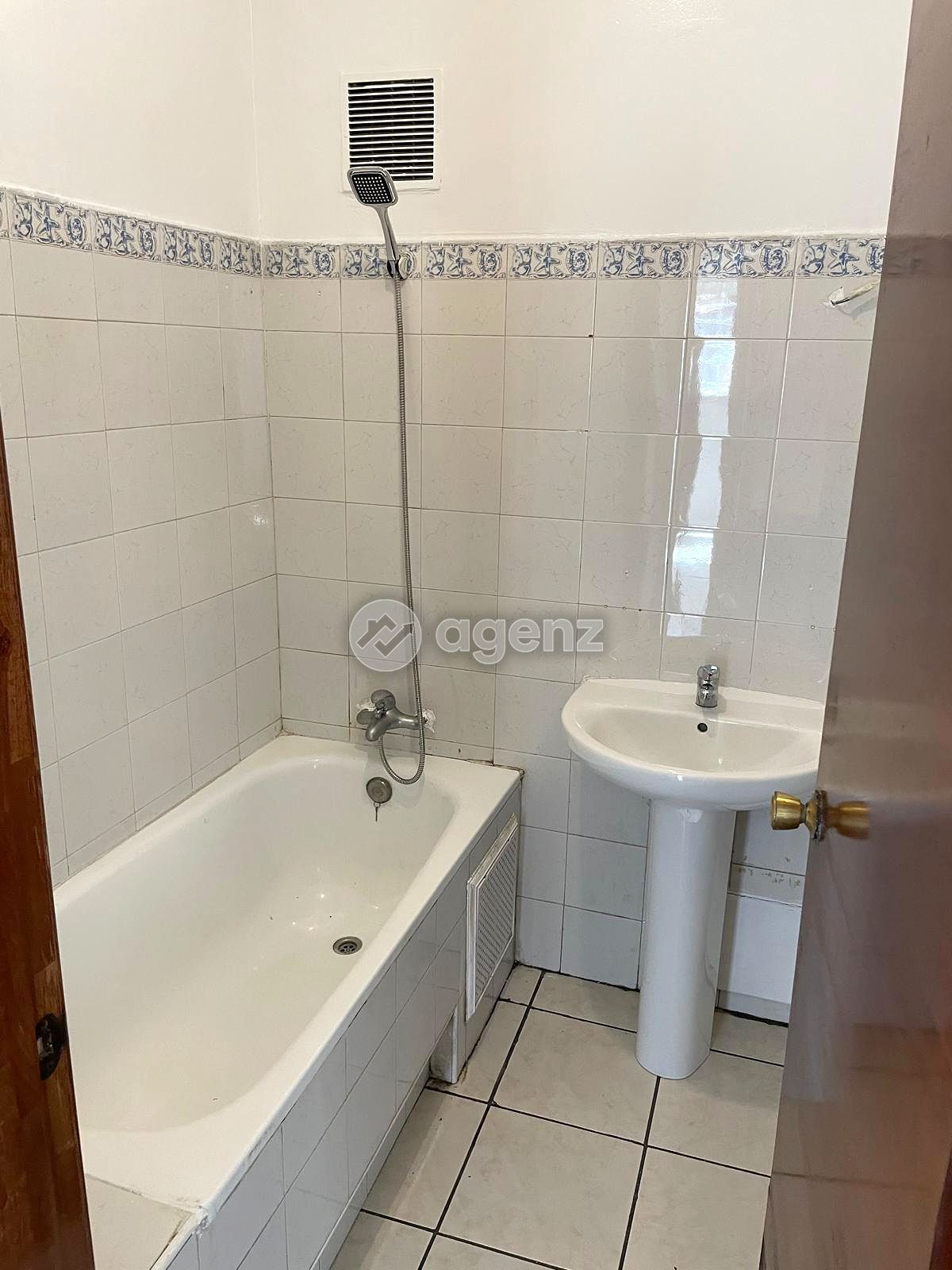 Appartement de 2 chambres à vendre à Hay Nahda, Rabat — 4
