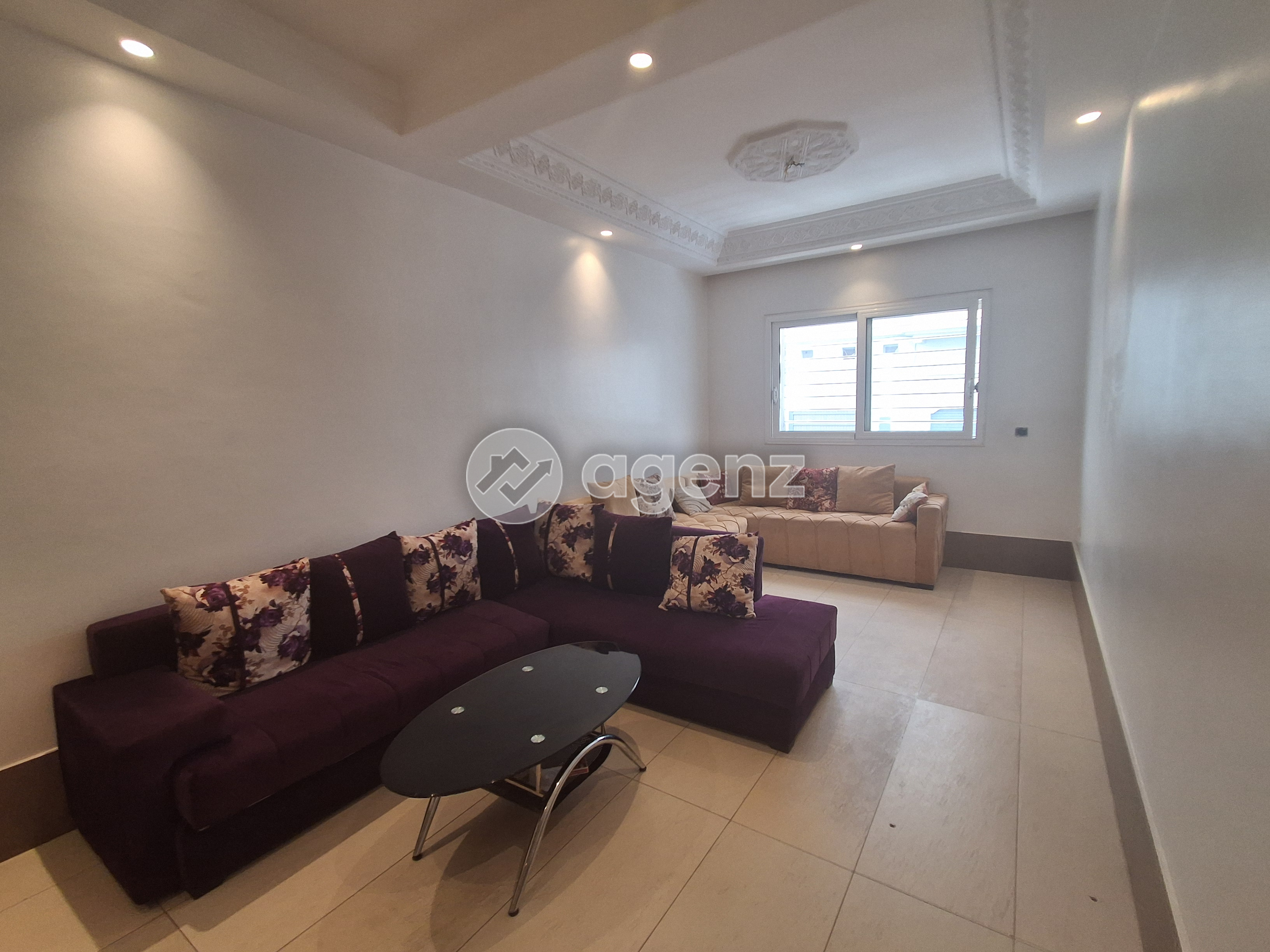 Prestigieux Appartement de 3 chambres A vendre à Mazola