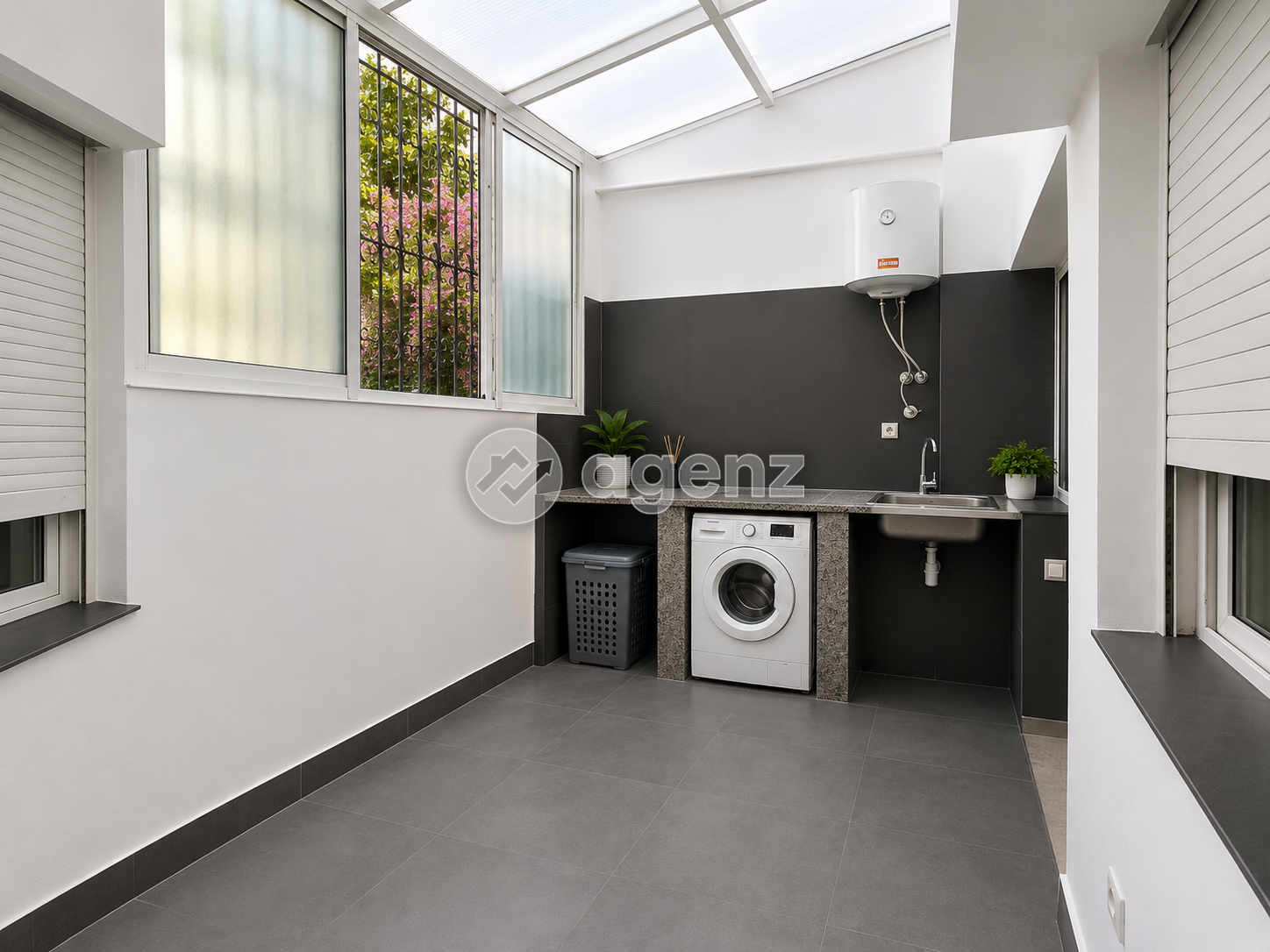 Prestigieux Appartement de 3 chambres A vendre à Mazola — 5