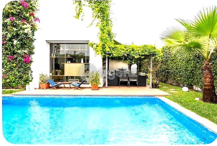 Luxueux Villa de 4 chambres à vendre à Dar Bouazza