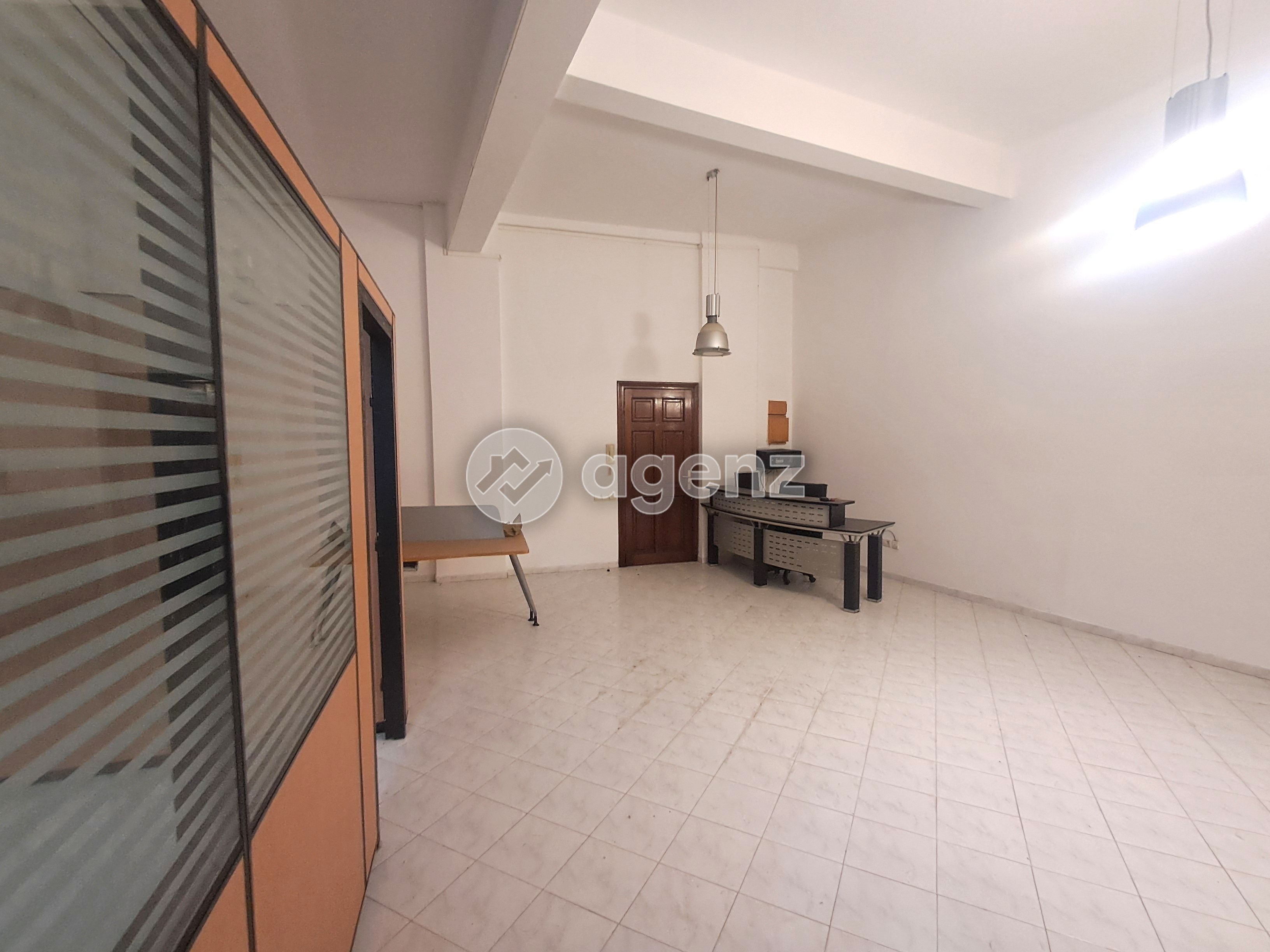 Bureau — Casablanca — 4