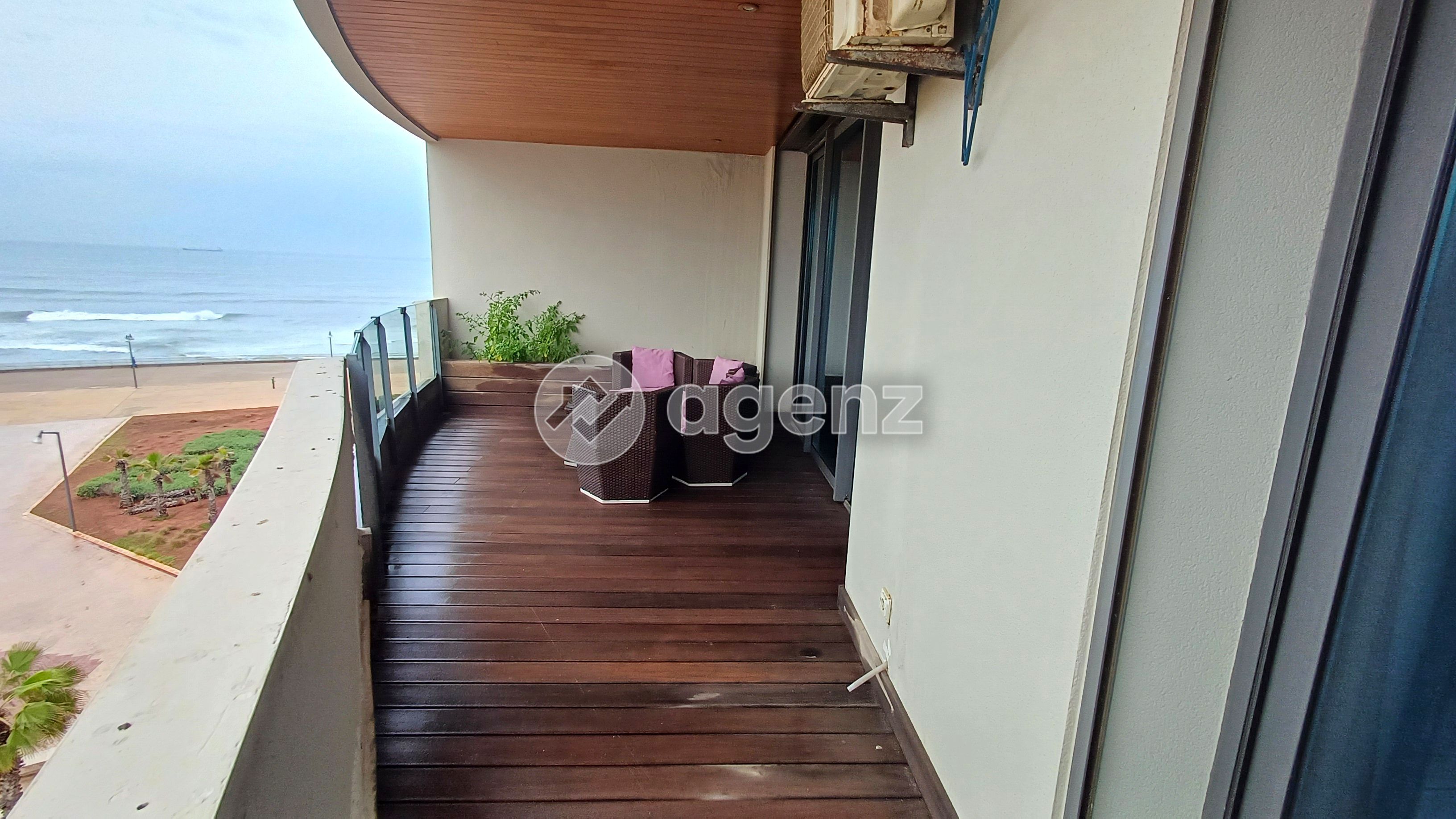 APPARTEMENT HAUT STANDING AVEC VUE MER ET MOSQUÉE HASSAN II — 5
