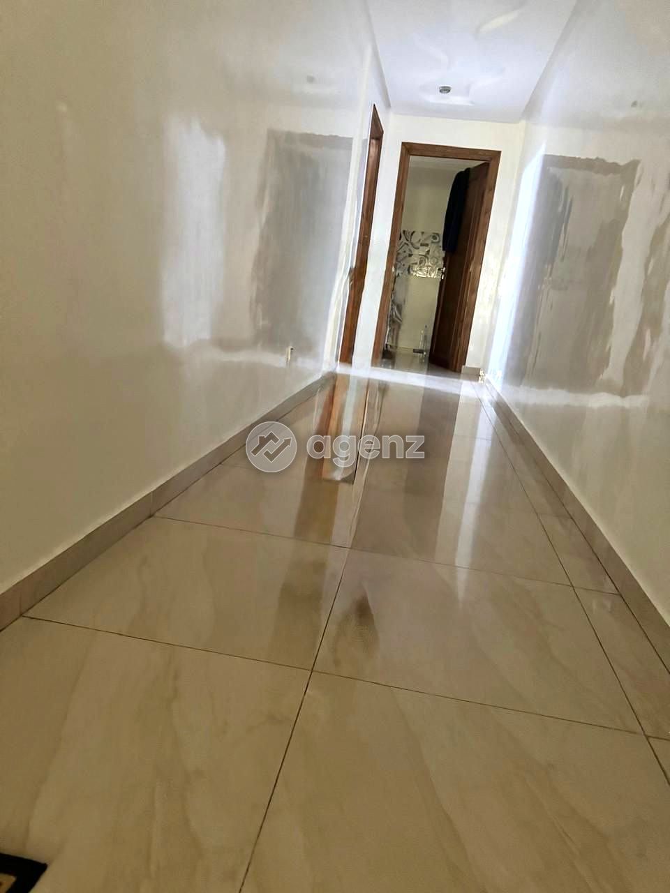 Appartement à vendre à Al Madina Aljadida — 5