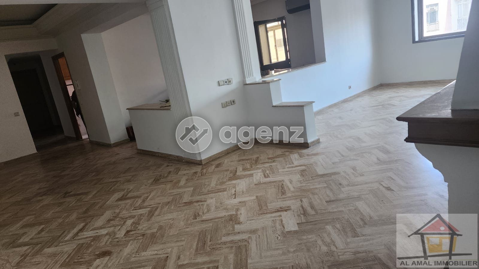 Ghandi bd appt a vendre sup 144m 3 chambres 