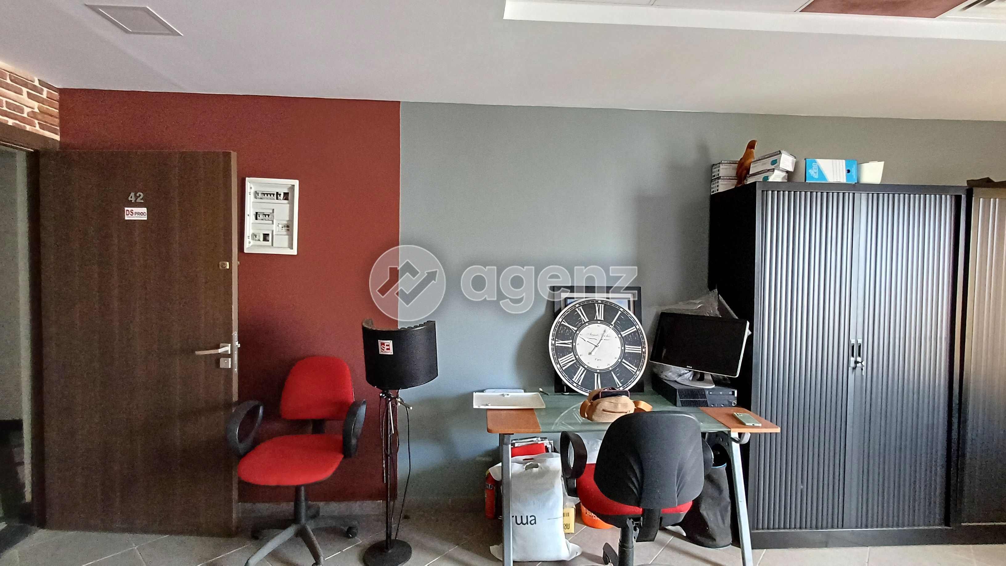 Bureau de 30 m² à Dar Bouazza — 3