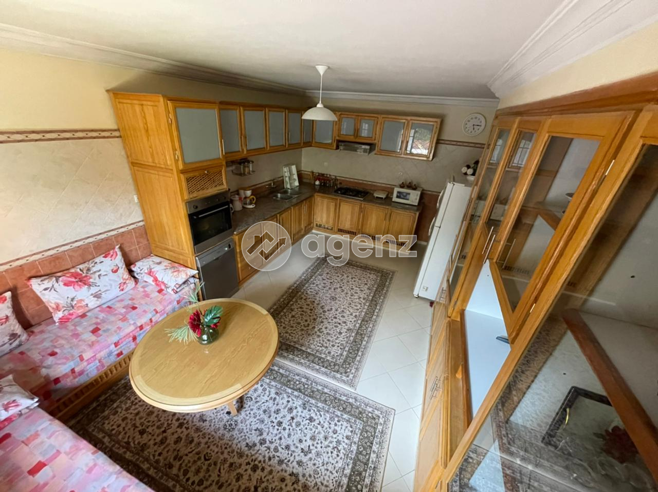 Prestigieux Villa de 4 chambres à louer à Marrakech. Sous sol +rez-de-chaussée de chaussé +etage+terasse — 2