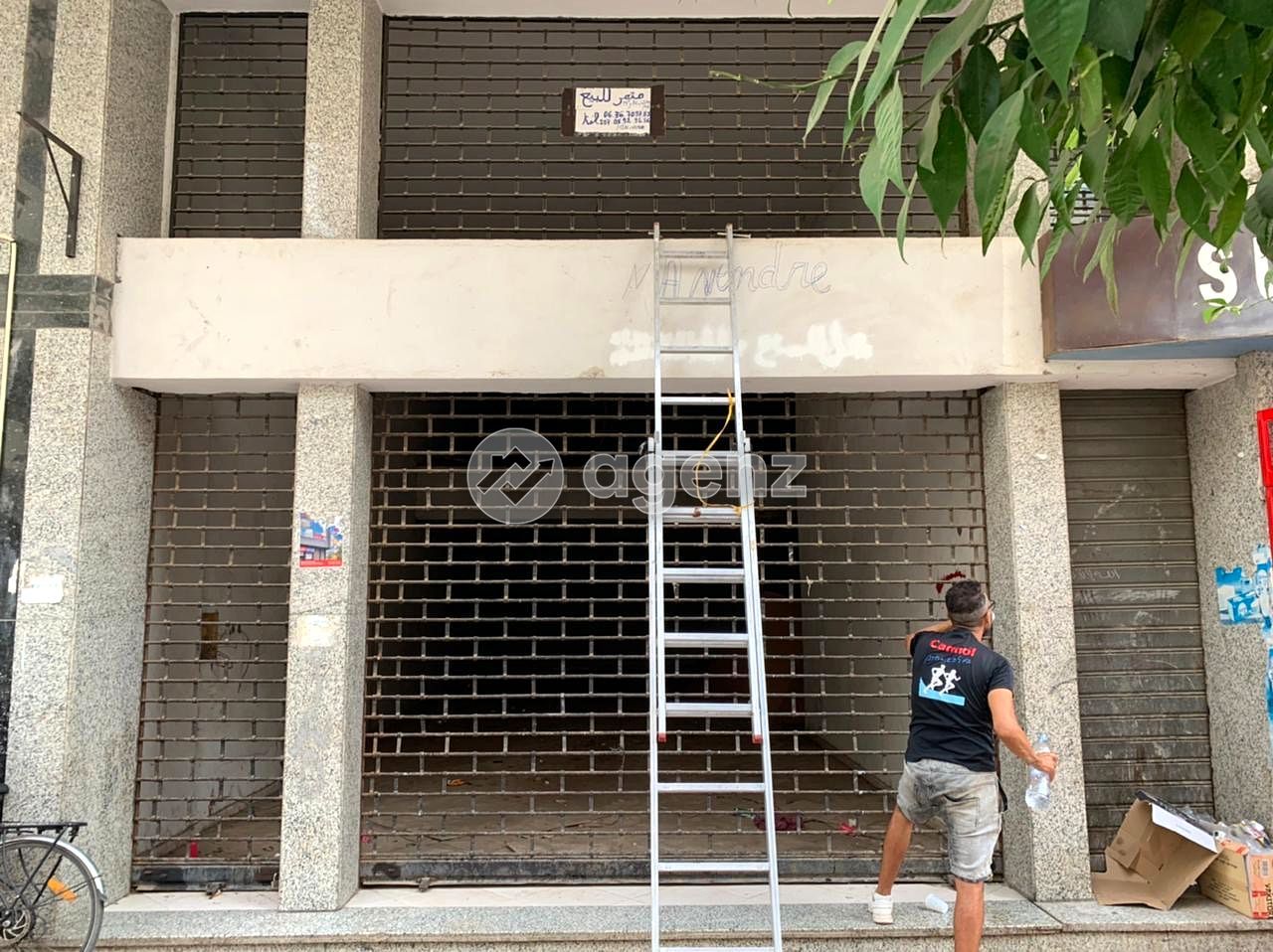 Élégant Commerce à vendre à Nouvelle Ville 133m  Investissement rentable à Fès – Local 133 m²  dont 47m pour la mezzanine