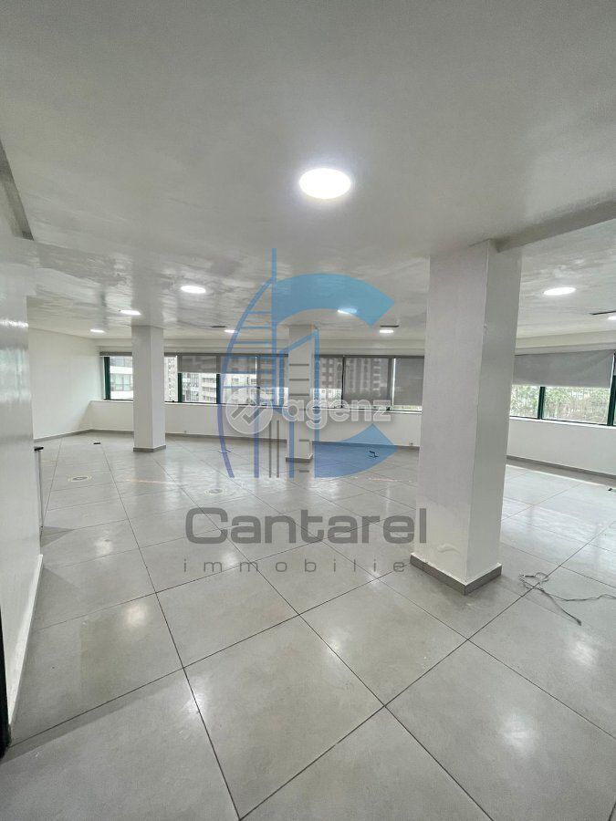 Bureau — Casablanca — 2