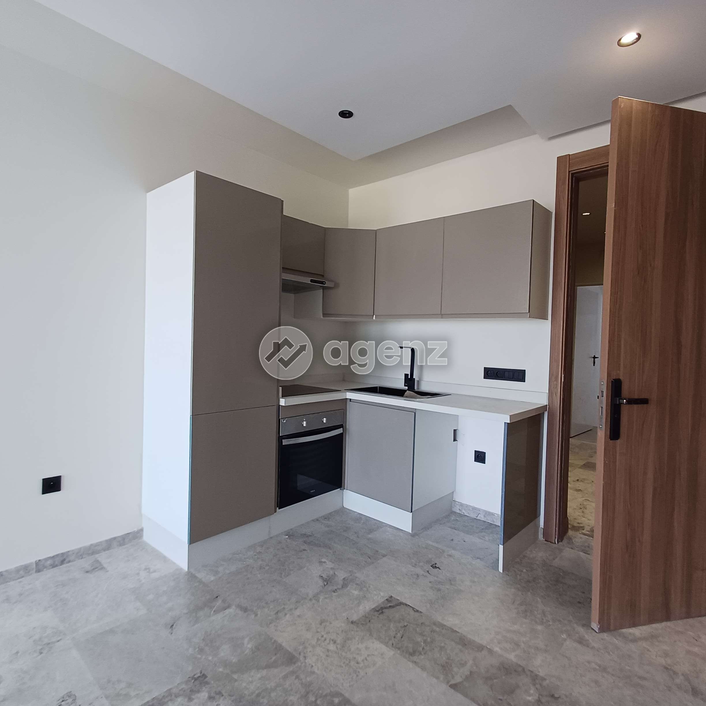Exceptionnel Appartement de 2 chambres à vendre — 4