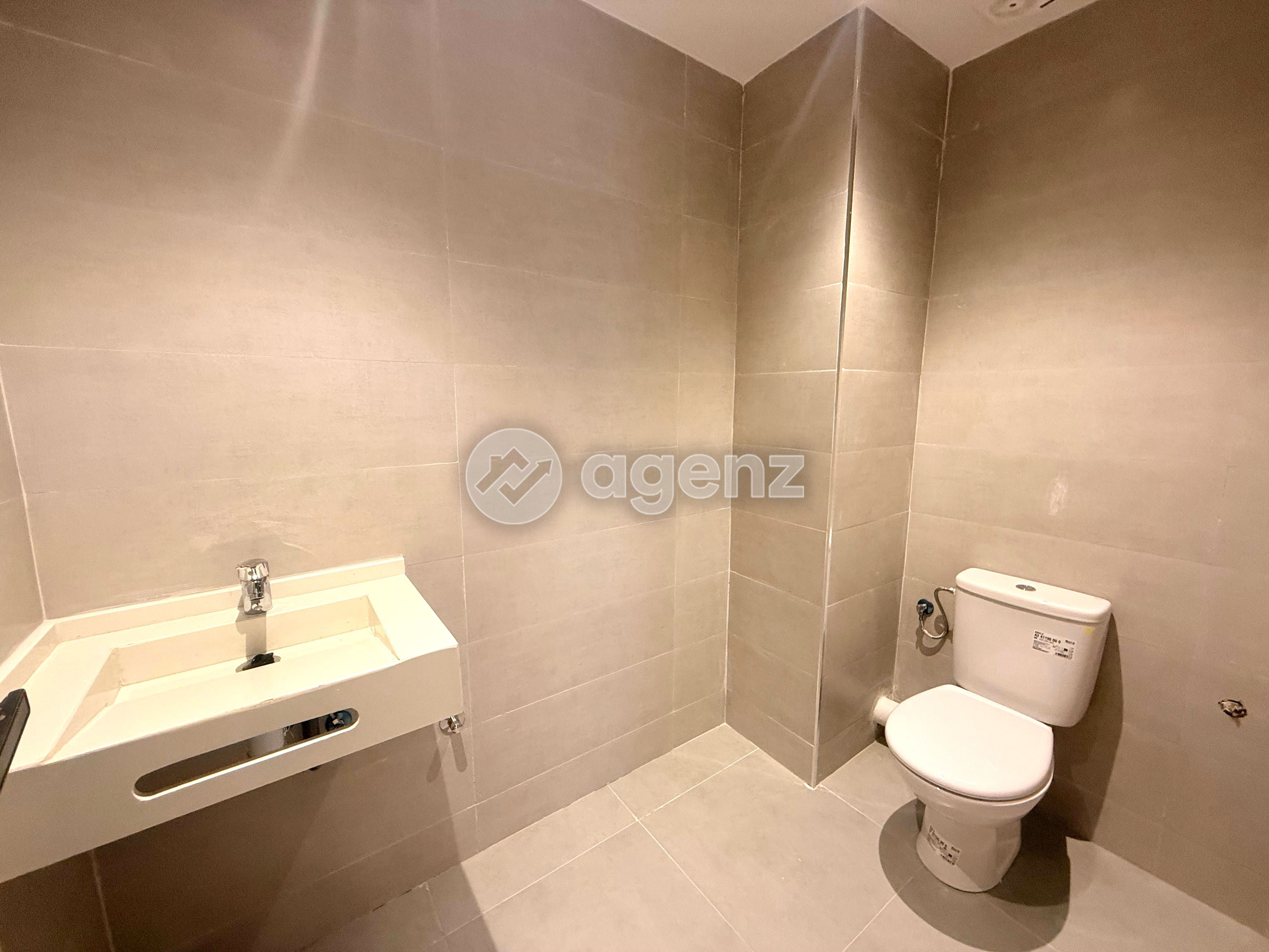 Bureau de 80 m² à Almaz - Casablanca — 5