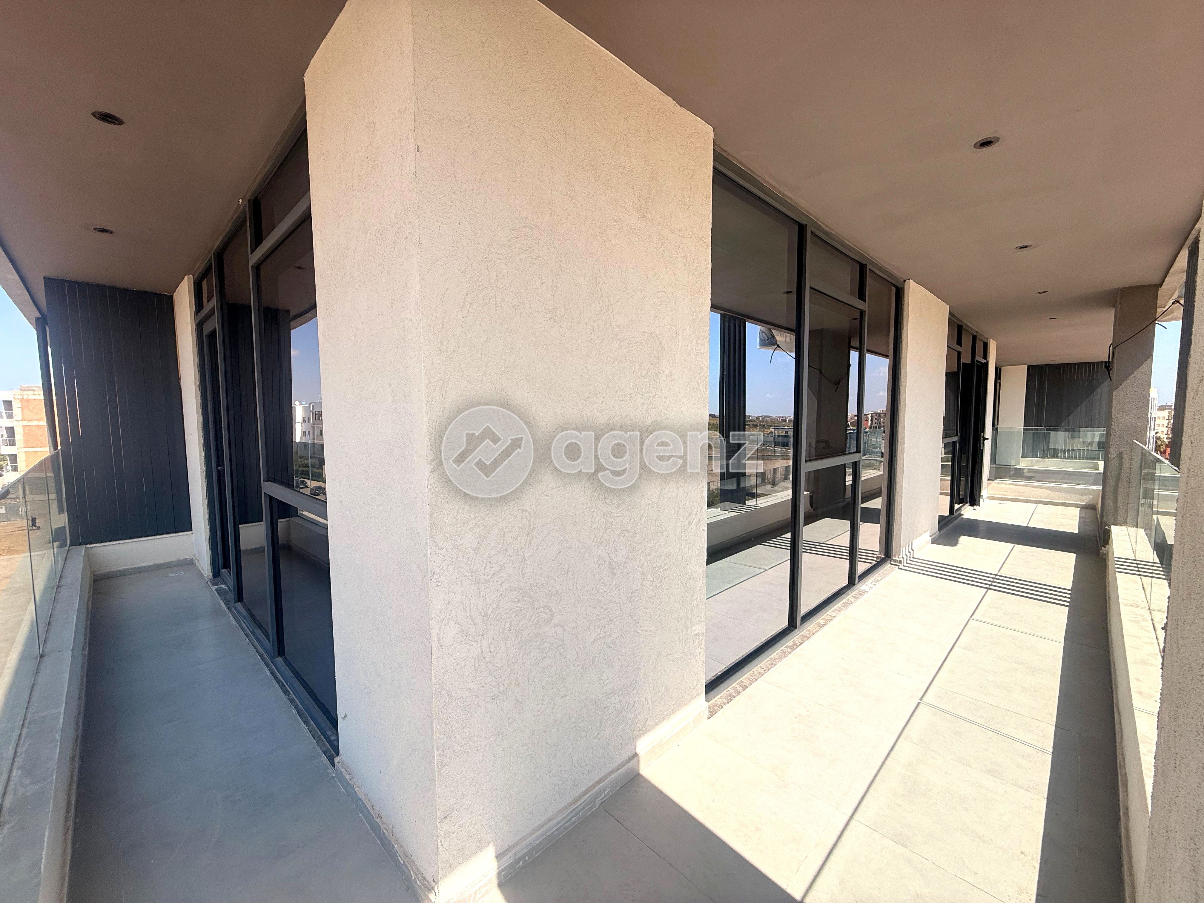 Bureau de 80 m² à Almaz - Casablanca — 3