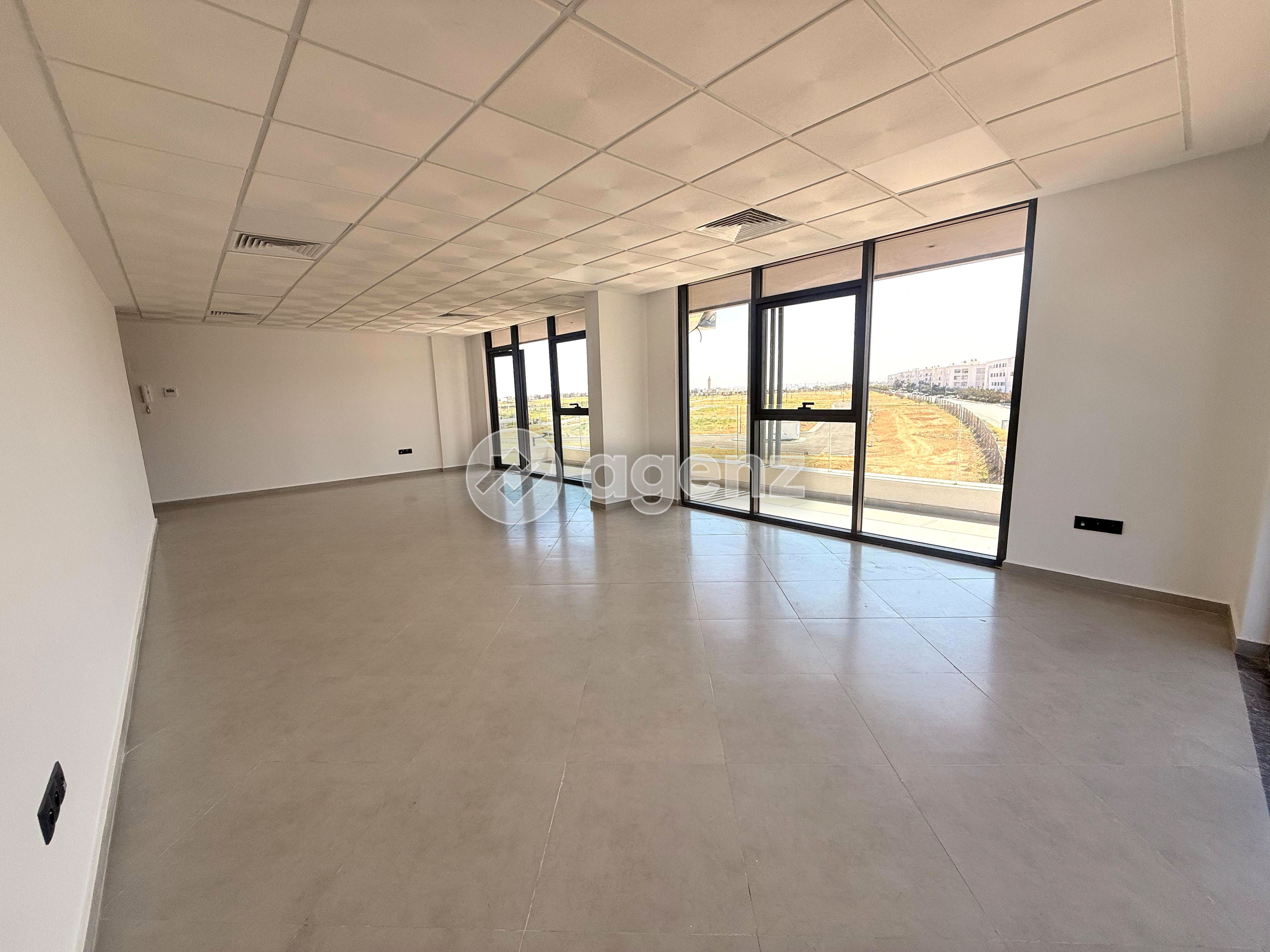 Bureau de 80 m² à Almaz - Casablanca — 2