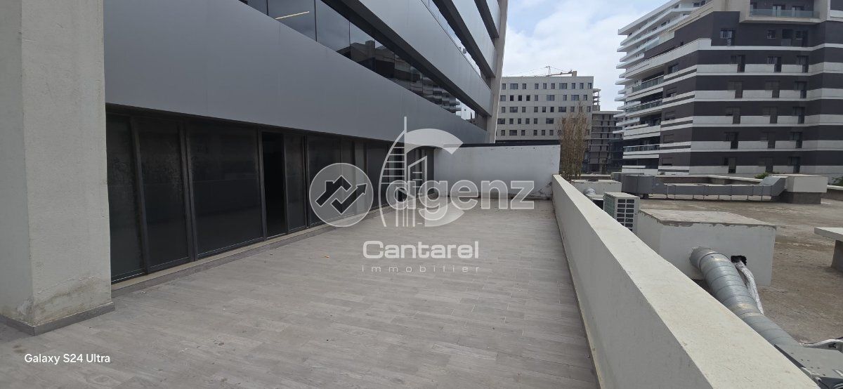 Bureau — Casablanca — 3