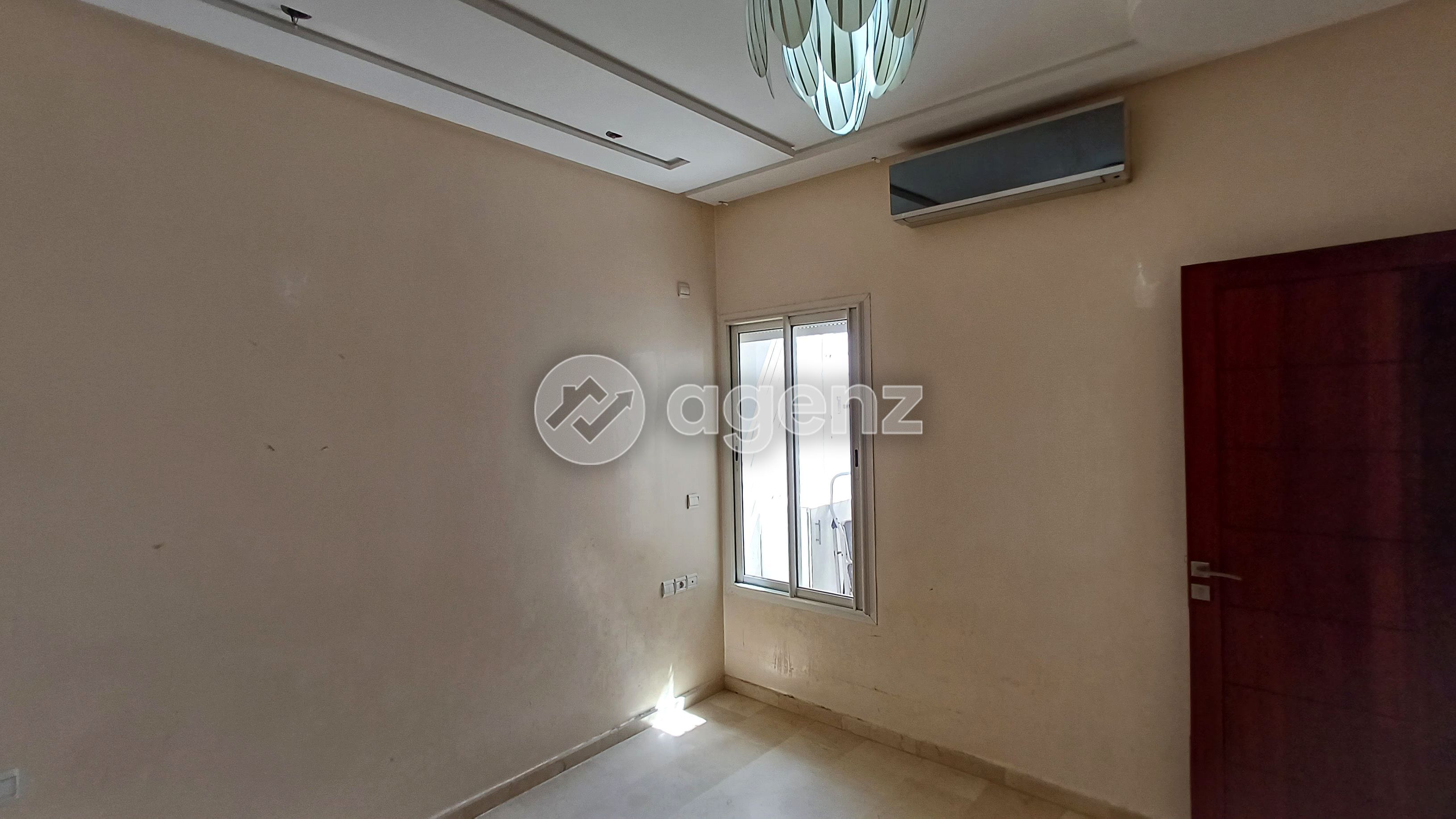 Moderne Appartement de 3 chambres à vendre à Hay Moulay El Kamel — 2