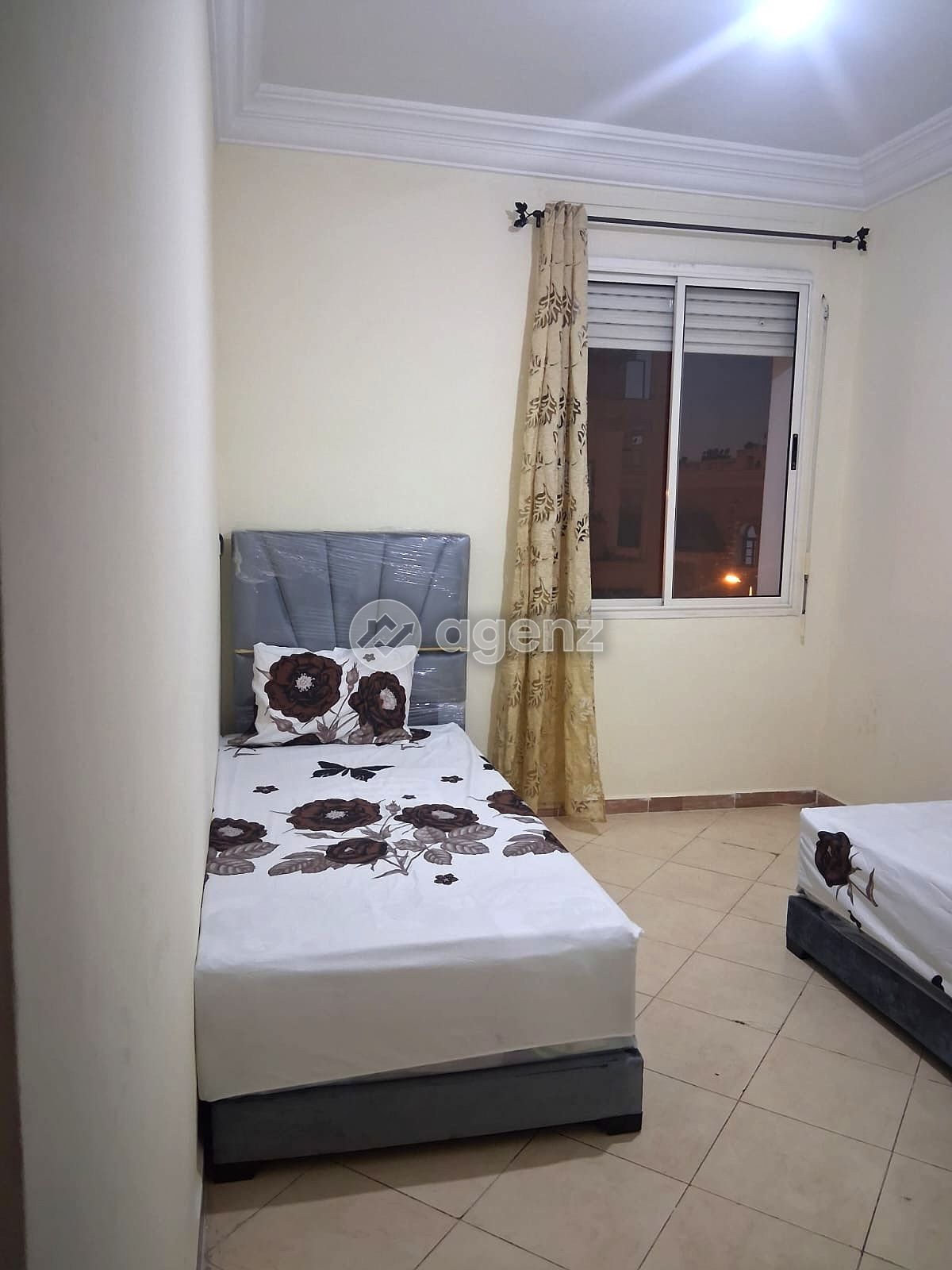 Appartement meublé de 2 chambres à louer à Al Mostakbal