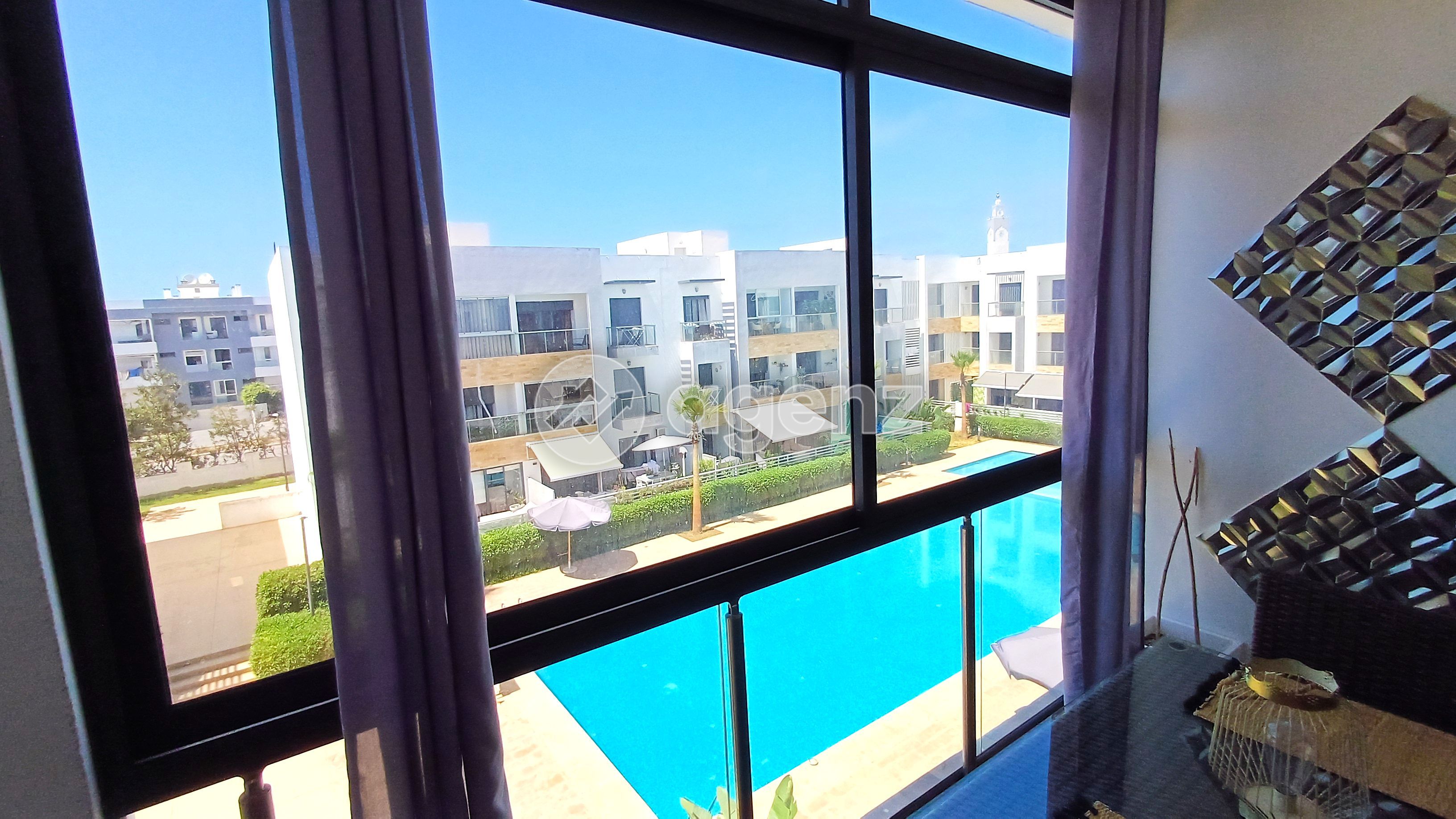 TAMARIS – APPARTEMENT LUMINEUX DE 91 M² DONT 12 M² DE PARKING TITRÉ 
