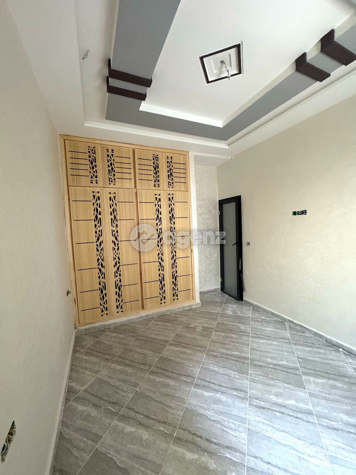 Appartement de 2 chambres à vendre à lot el mountazah 4  Oued Fes — 4